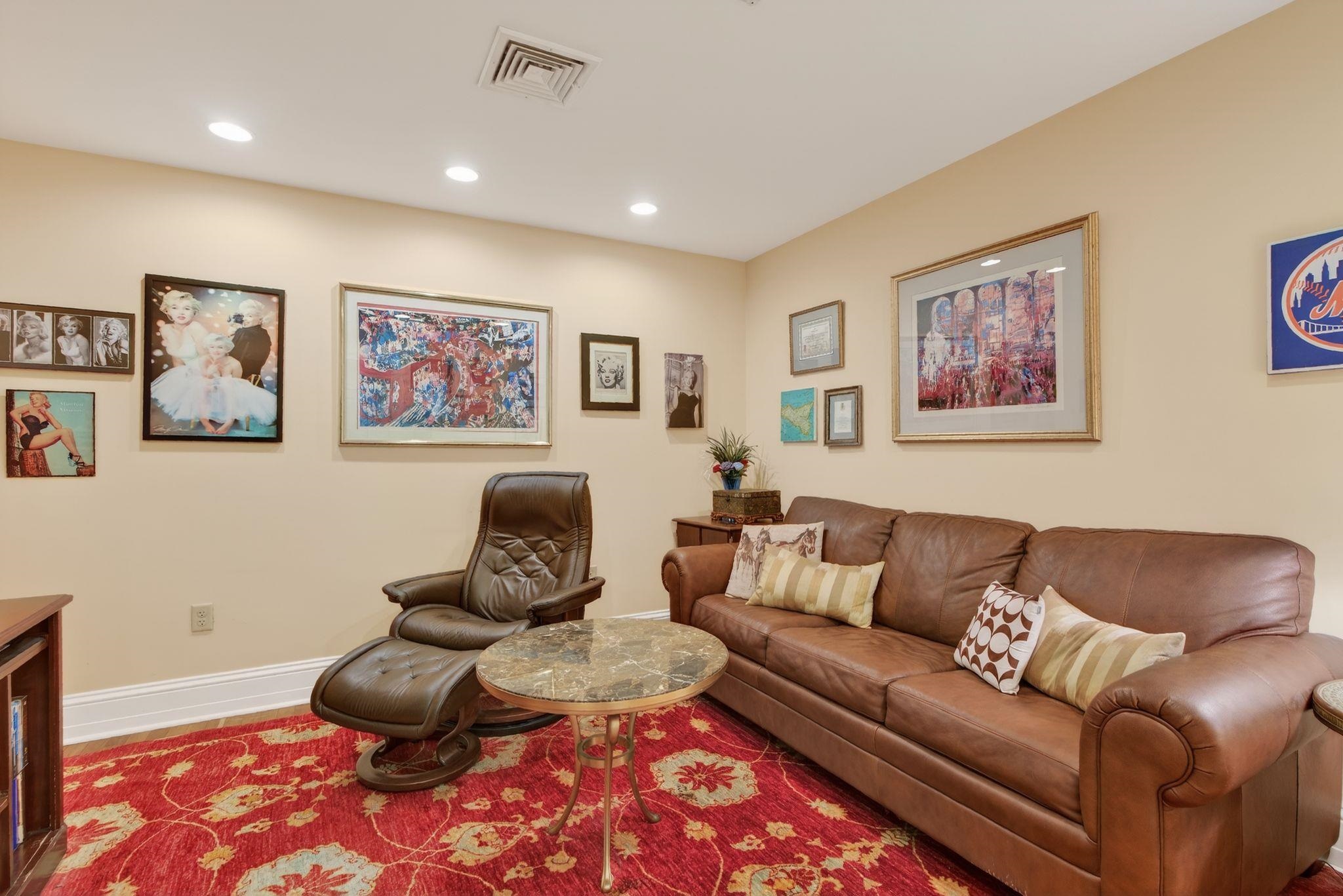 18 Congress Street Property Photo 22
