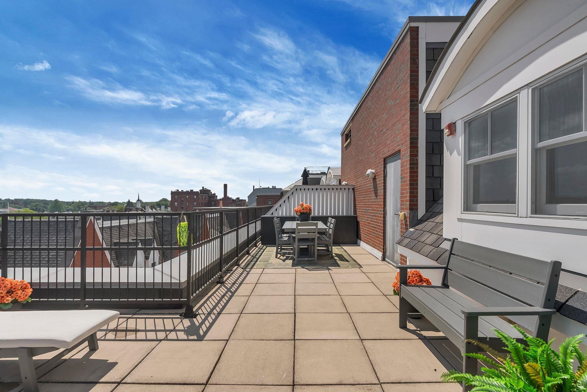 18 Congress Street Property Photo 24