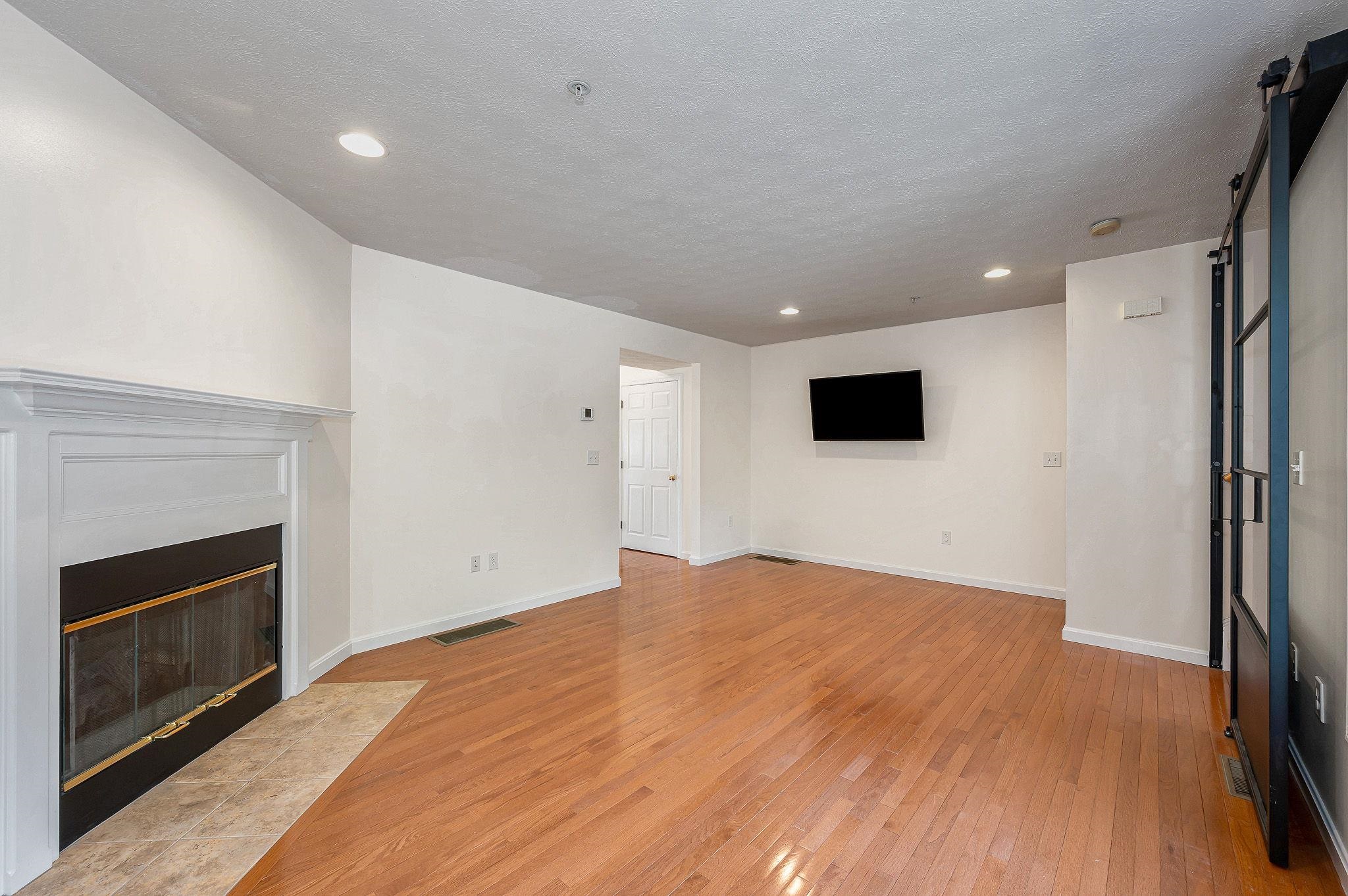 4 Georgetowne Drive Property Photo 10