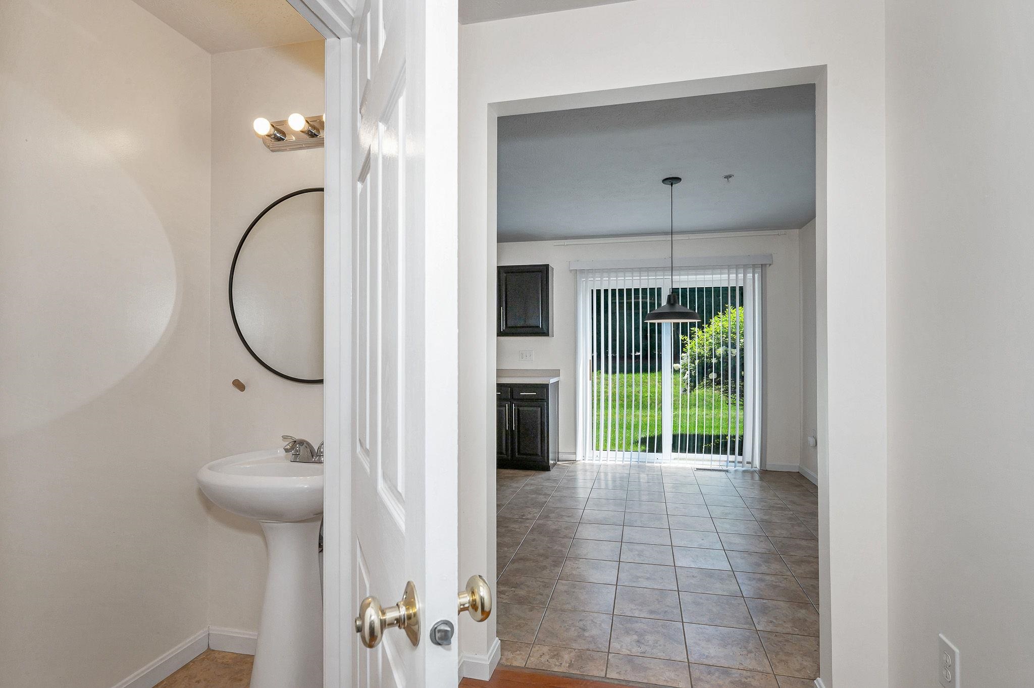 4 Georgetowne Drive Property Photo 11