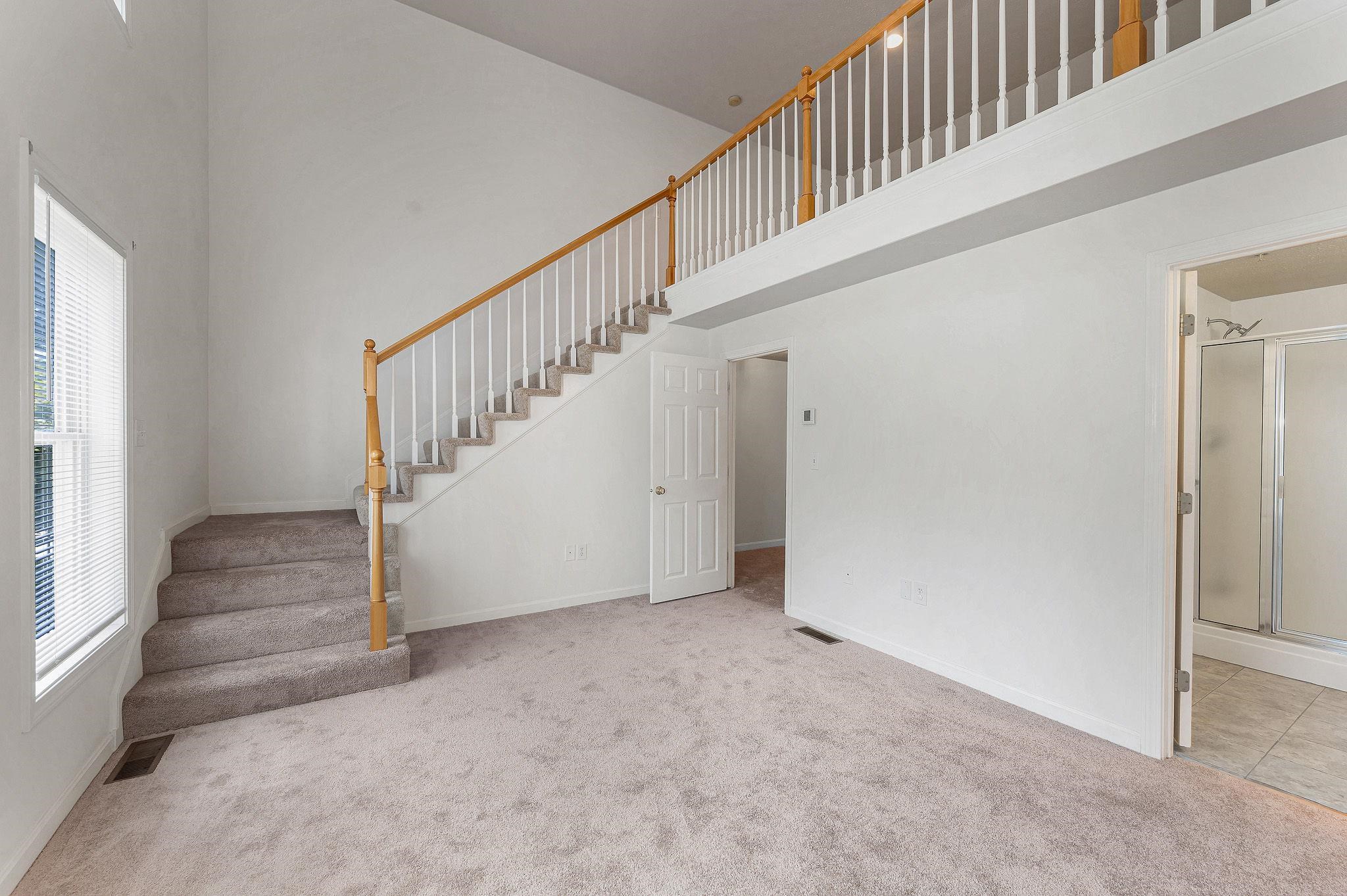 4 Georgetowne Drive Property Photo 18