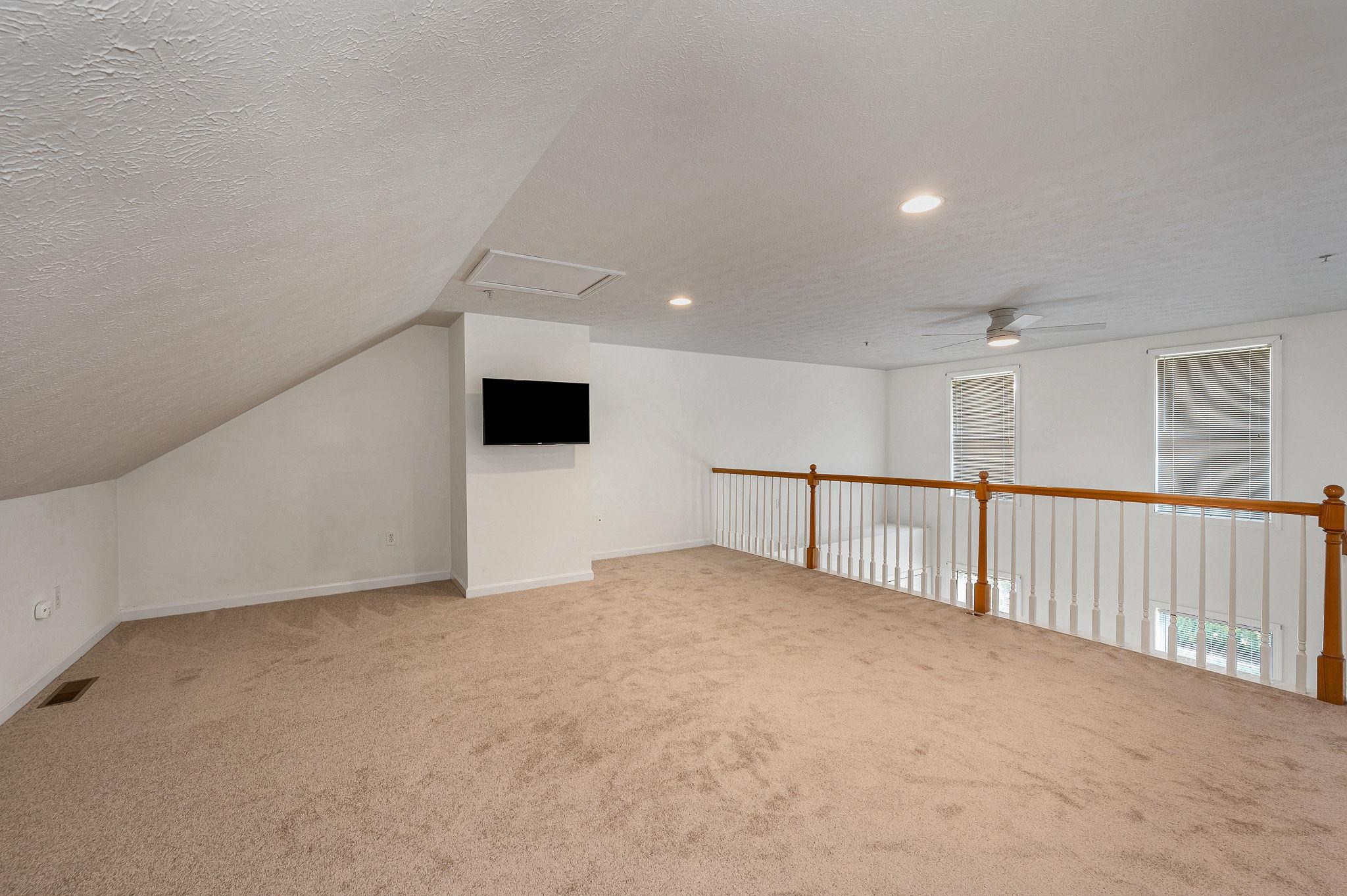 4 Georgetowne Drive Property Photo 23
