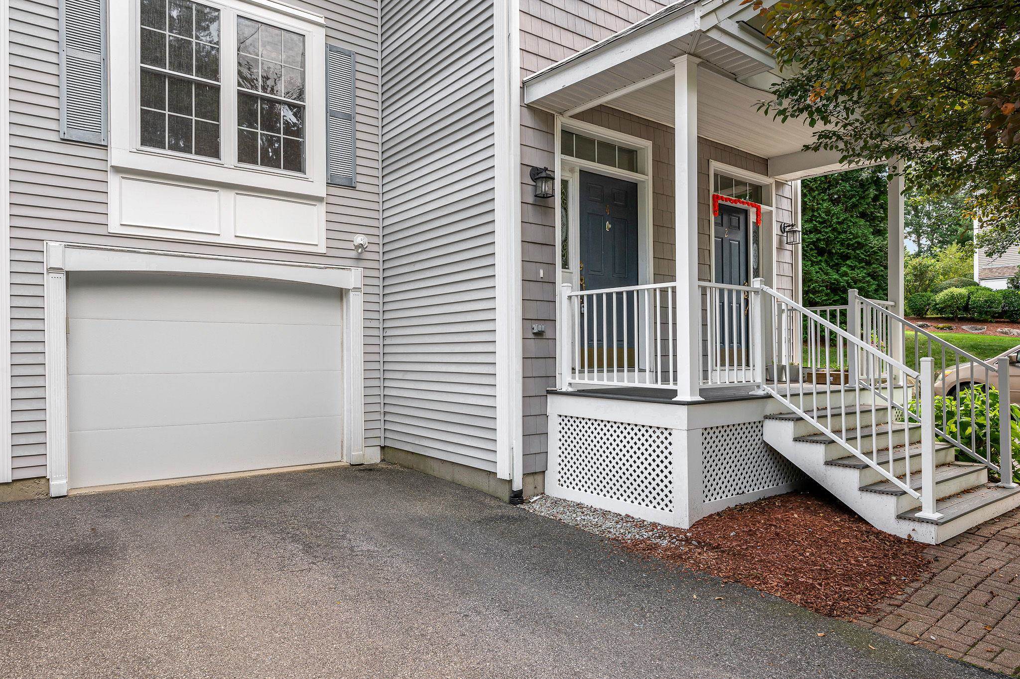 4 Georgetowne Drive Property Photo 32