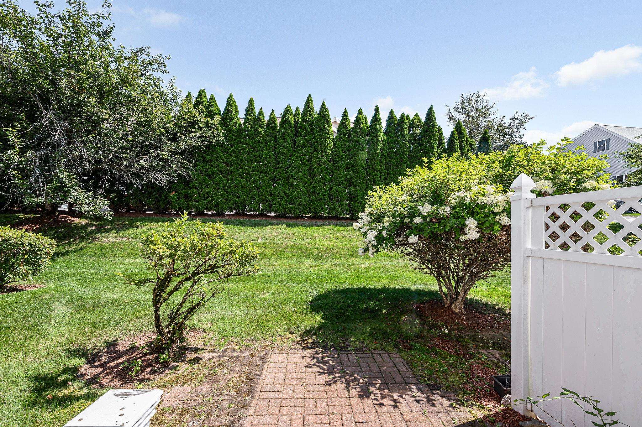 4 Georgetowne Drive Property Photo 33