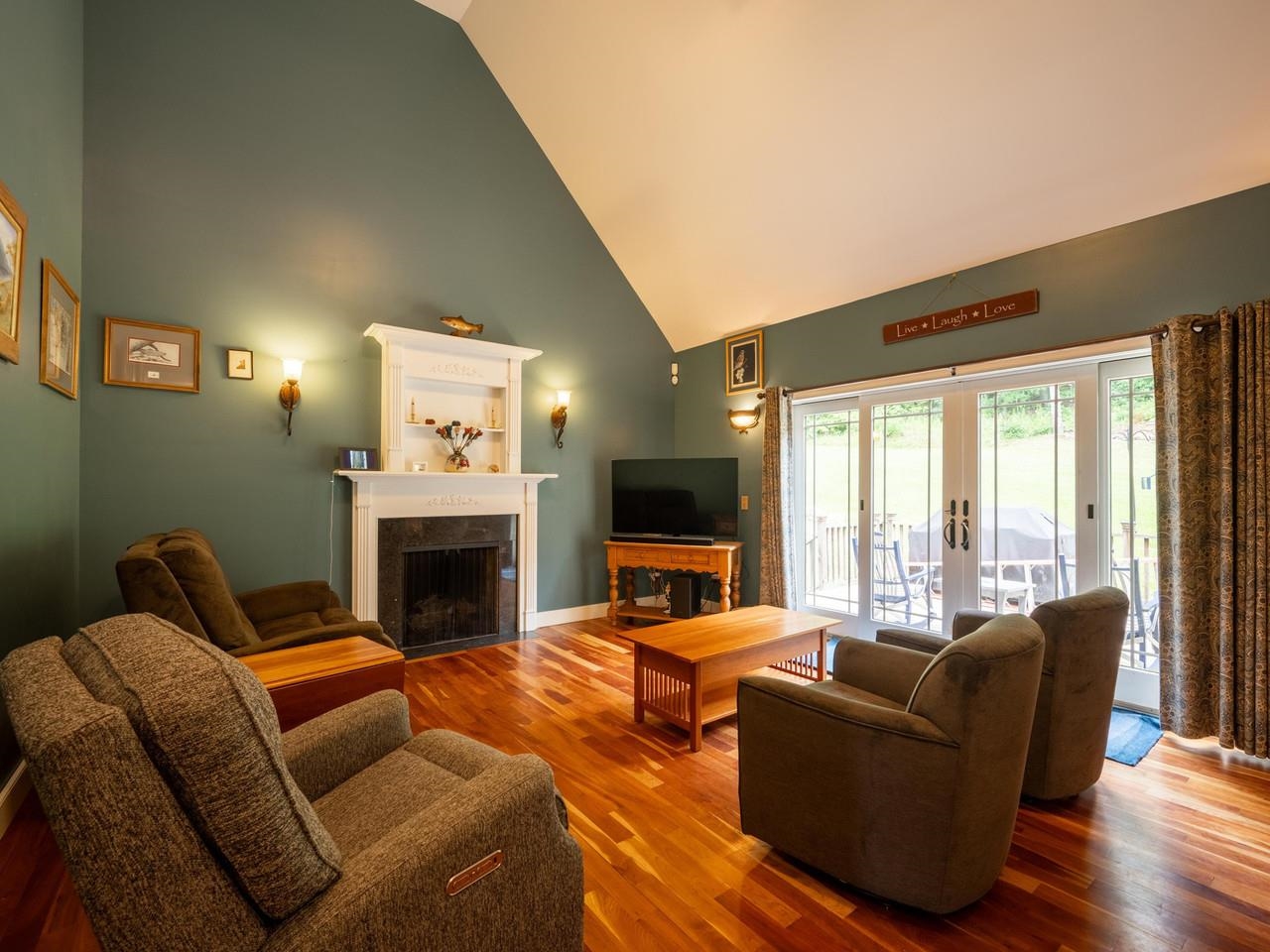 1251 Delorm Road Property Photo 16
