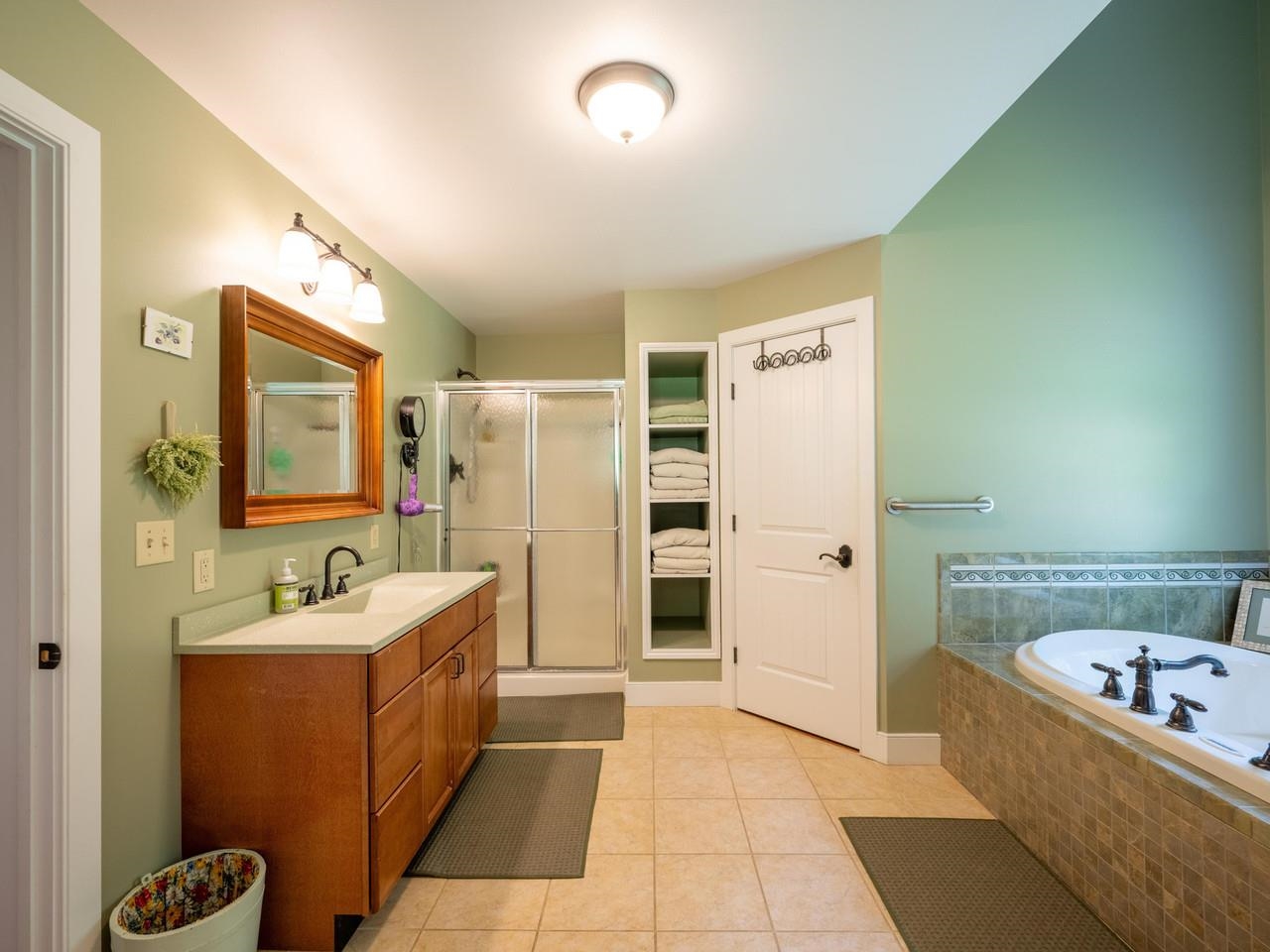 1251 Delorm Road Property Photo 20