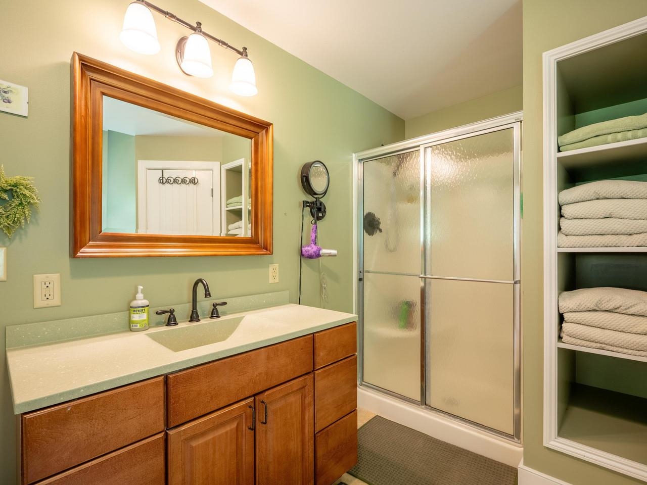 1251 Delorm Road Property Photo 22