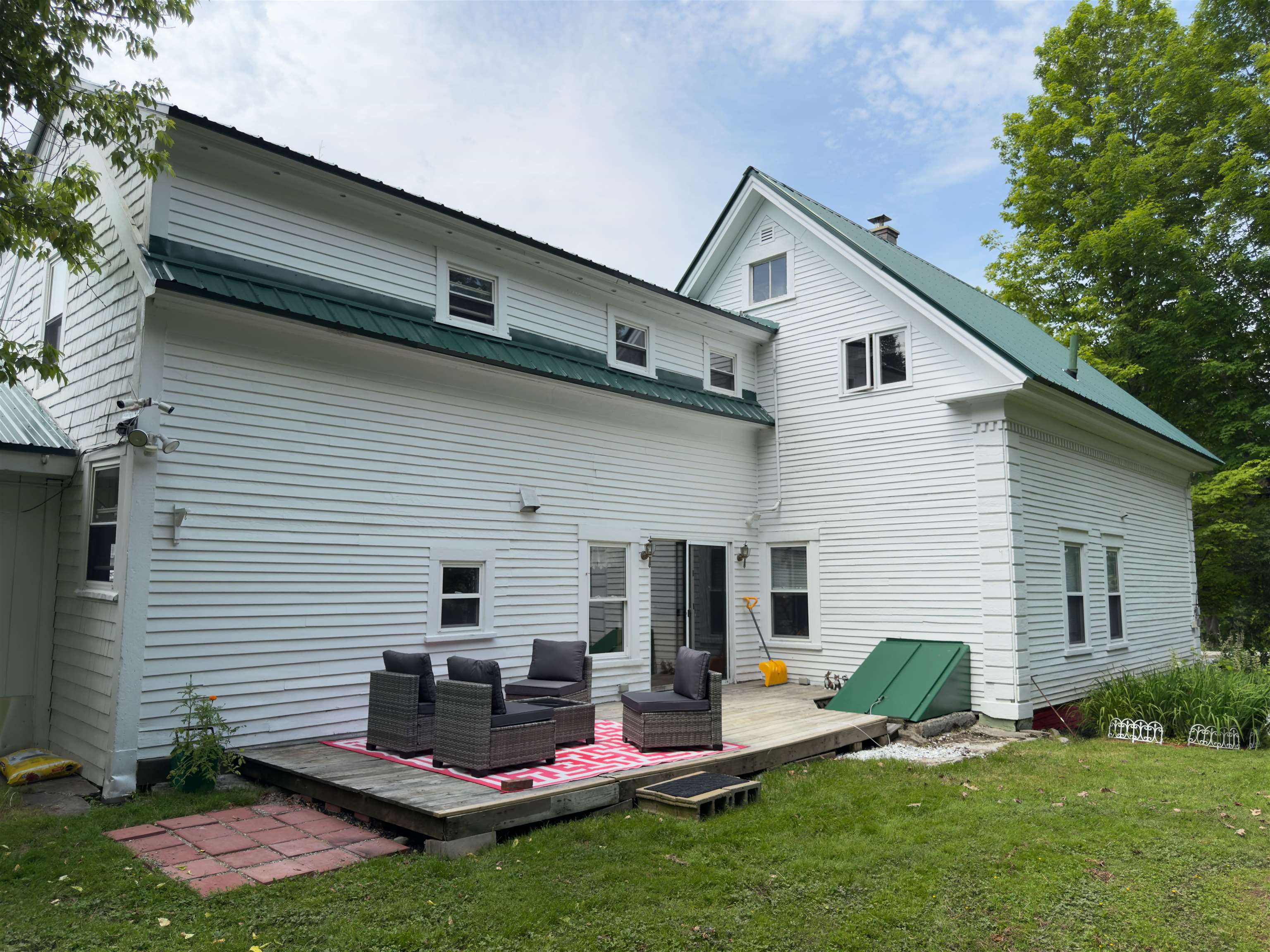 51 Portland Street Property Photo 4