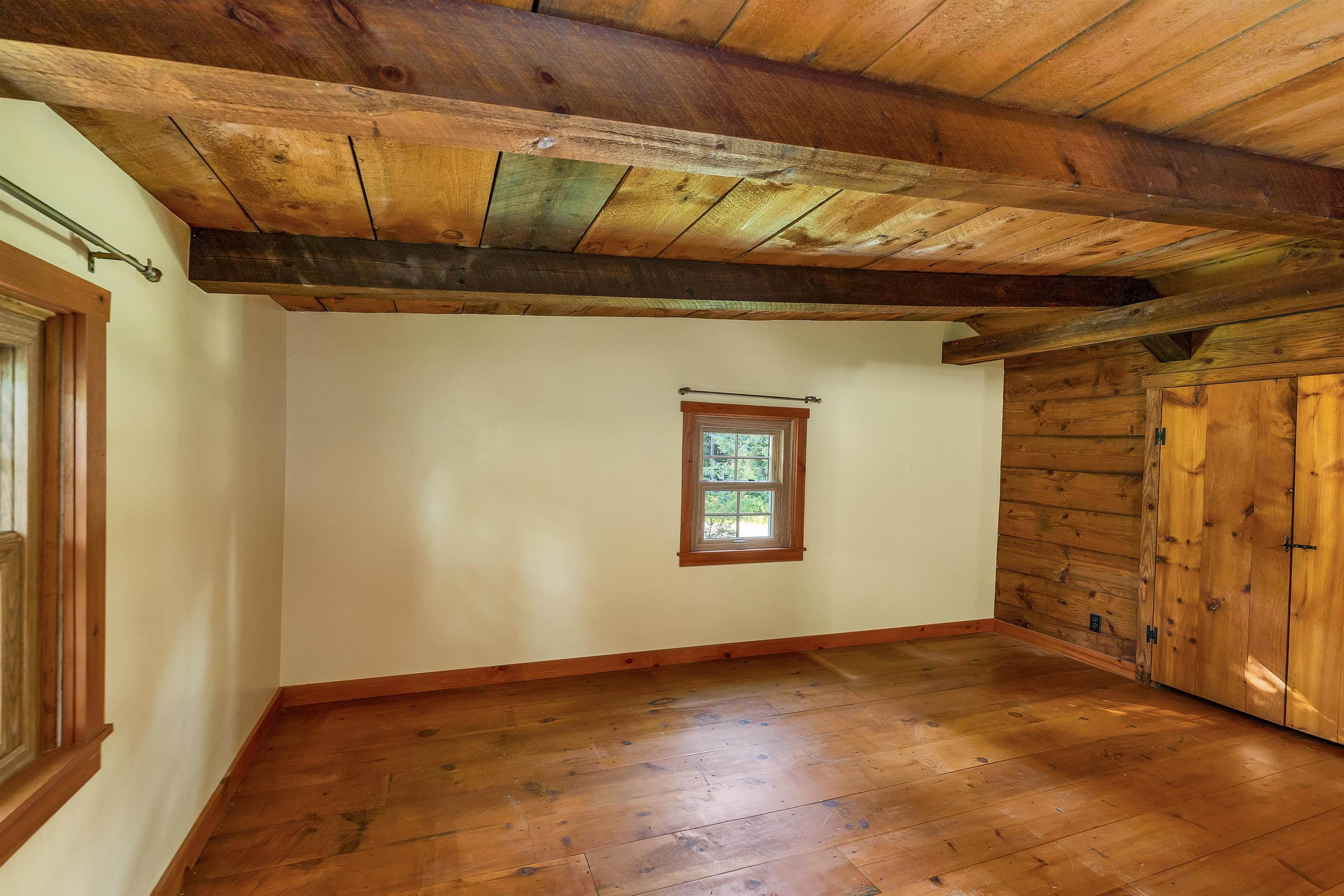 363 Academy Road Property Photo 16