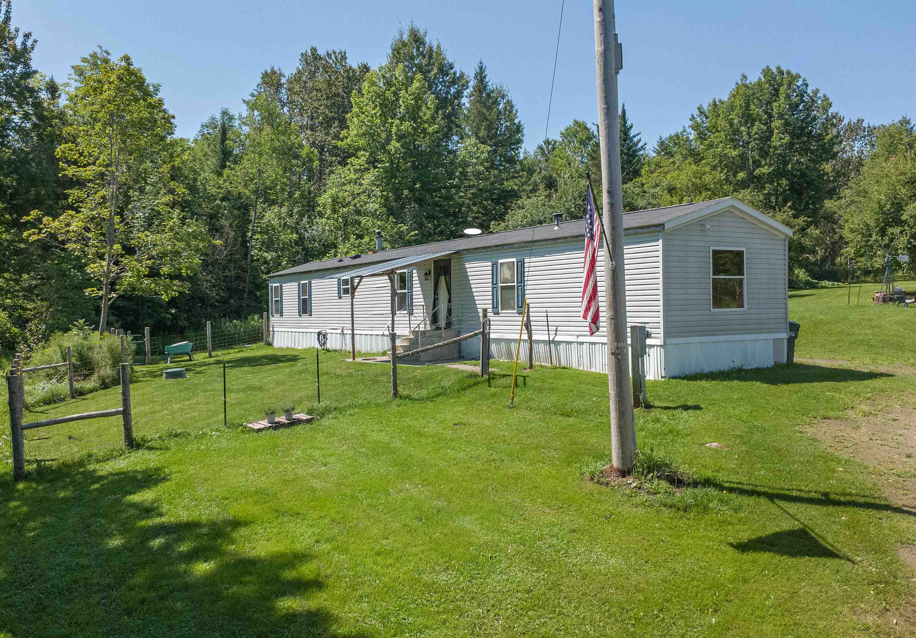 790 Wheelock Road Property Photo 3
