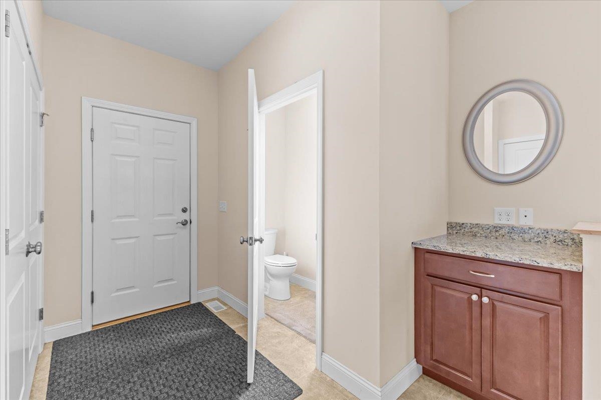 285 Zephyr Road Property Photo 22