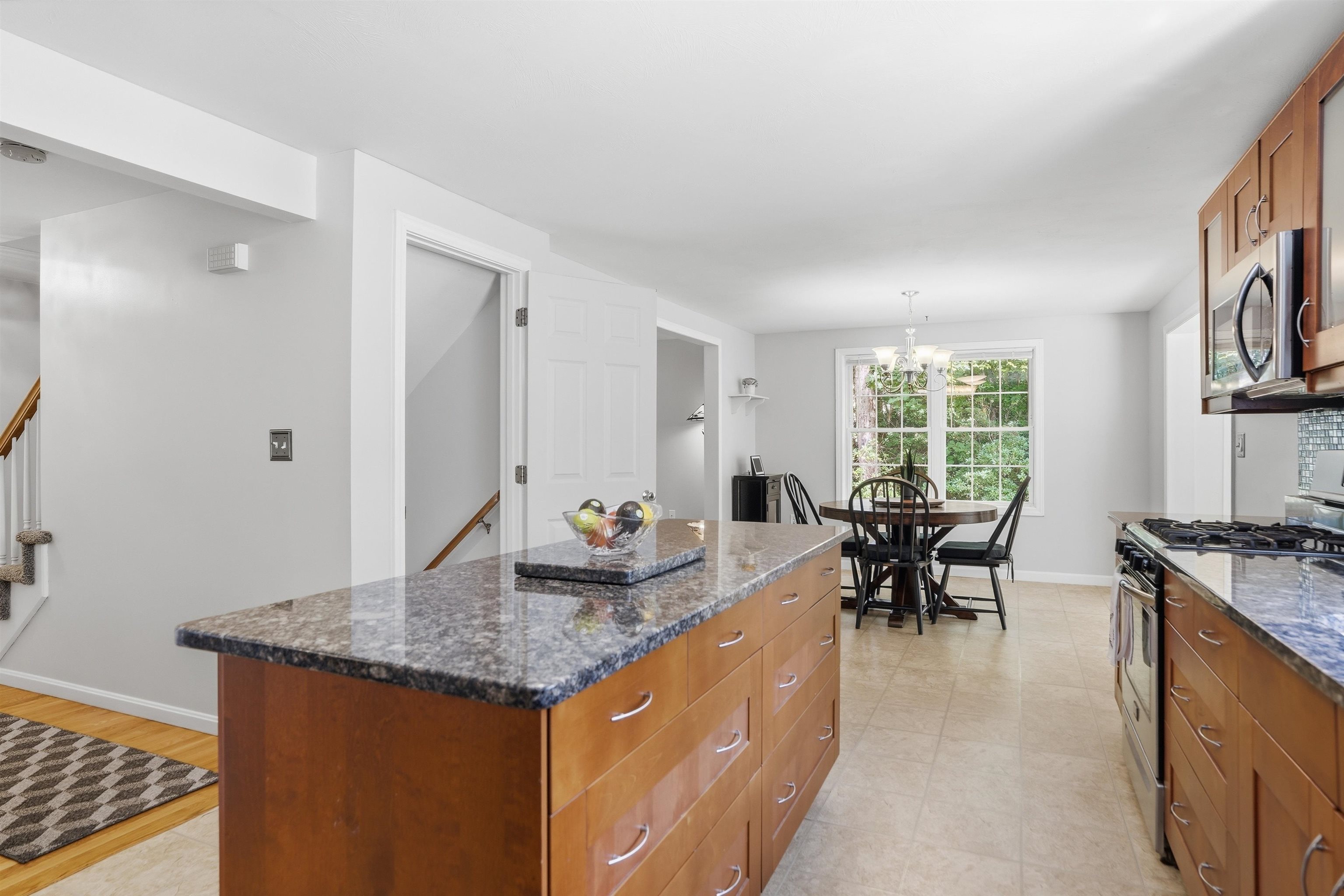 7 Westview Road Property Photo 6