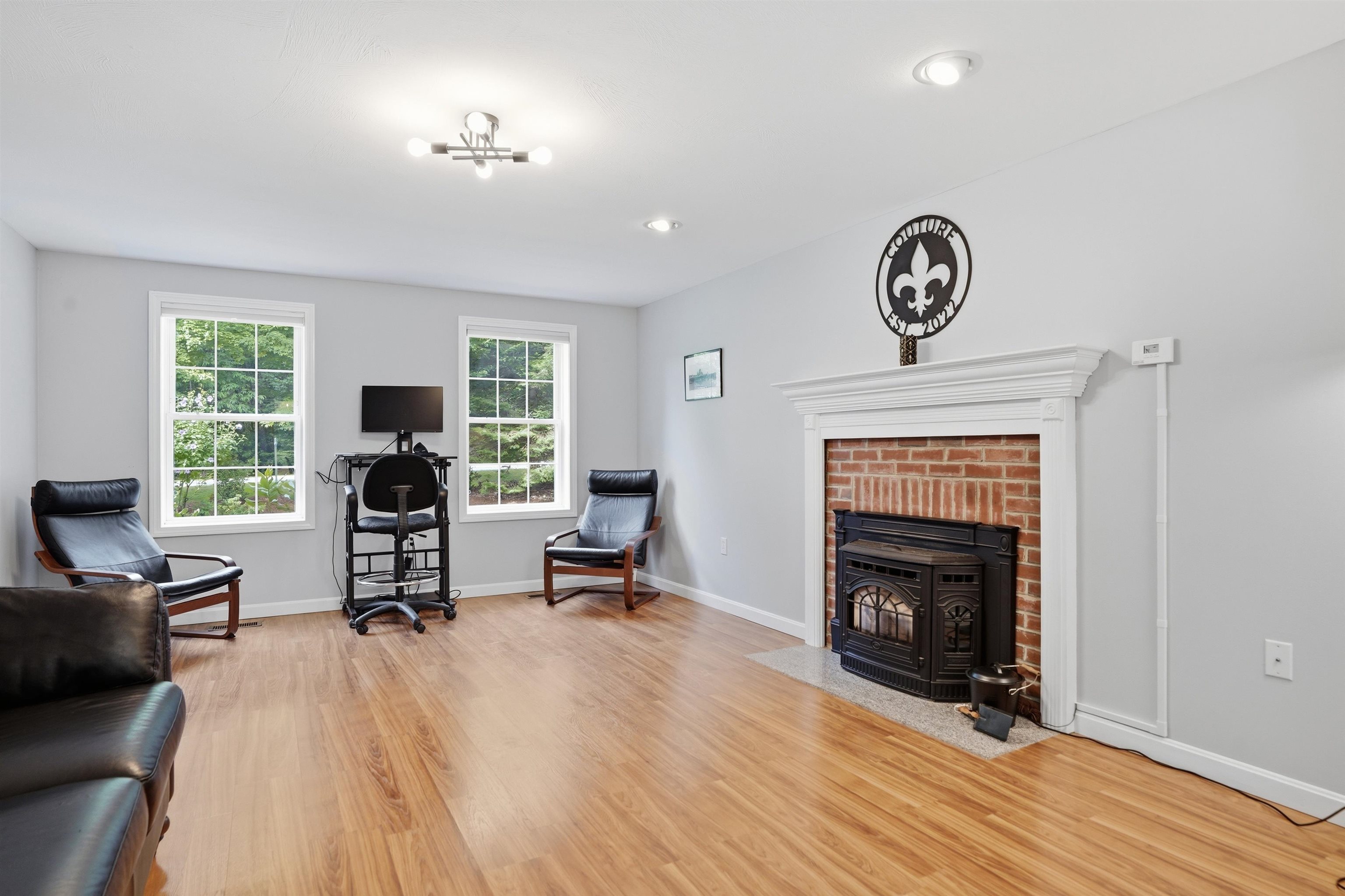 7 Westview Road Property Photo 14