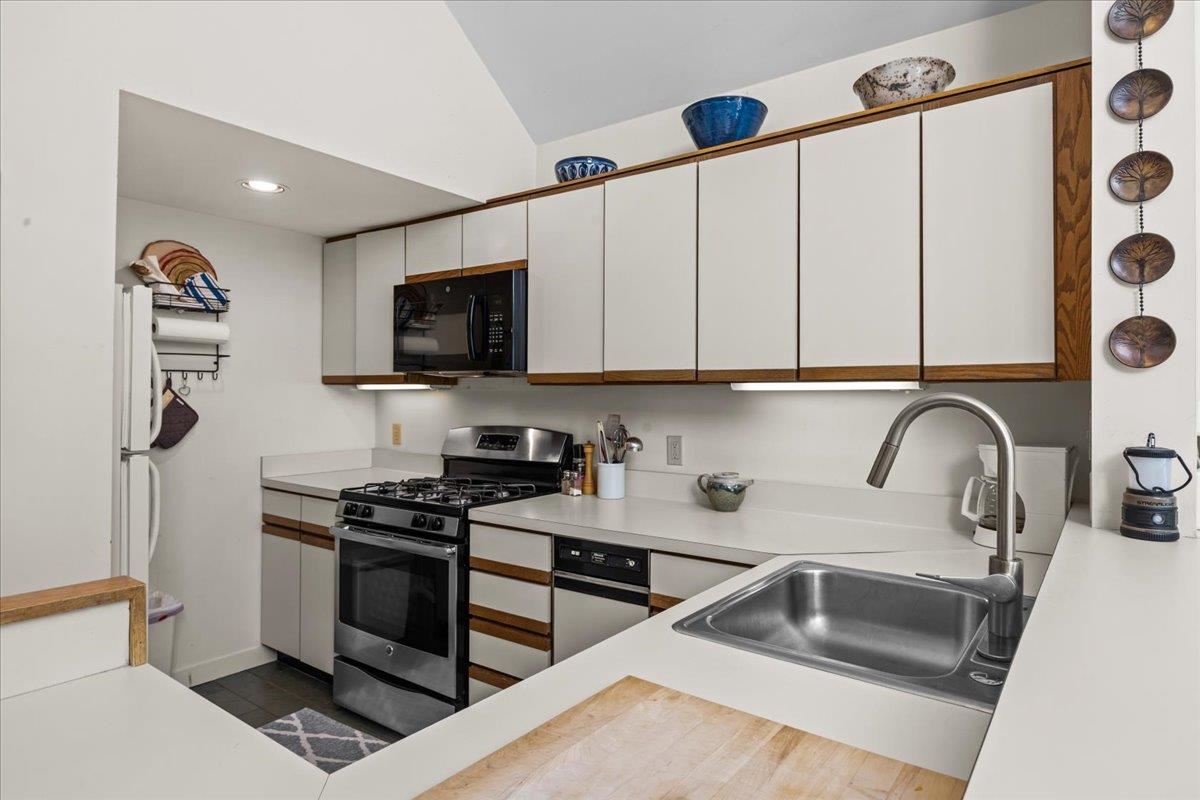 54 Madison Avenue Property Photo 7