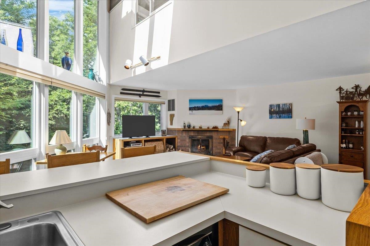 54 Madison Avenue Property Photo 8