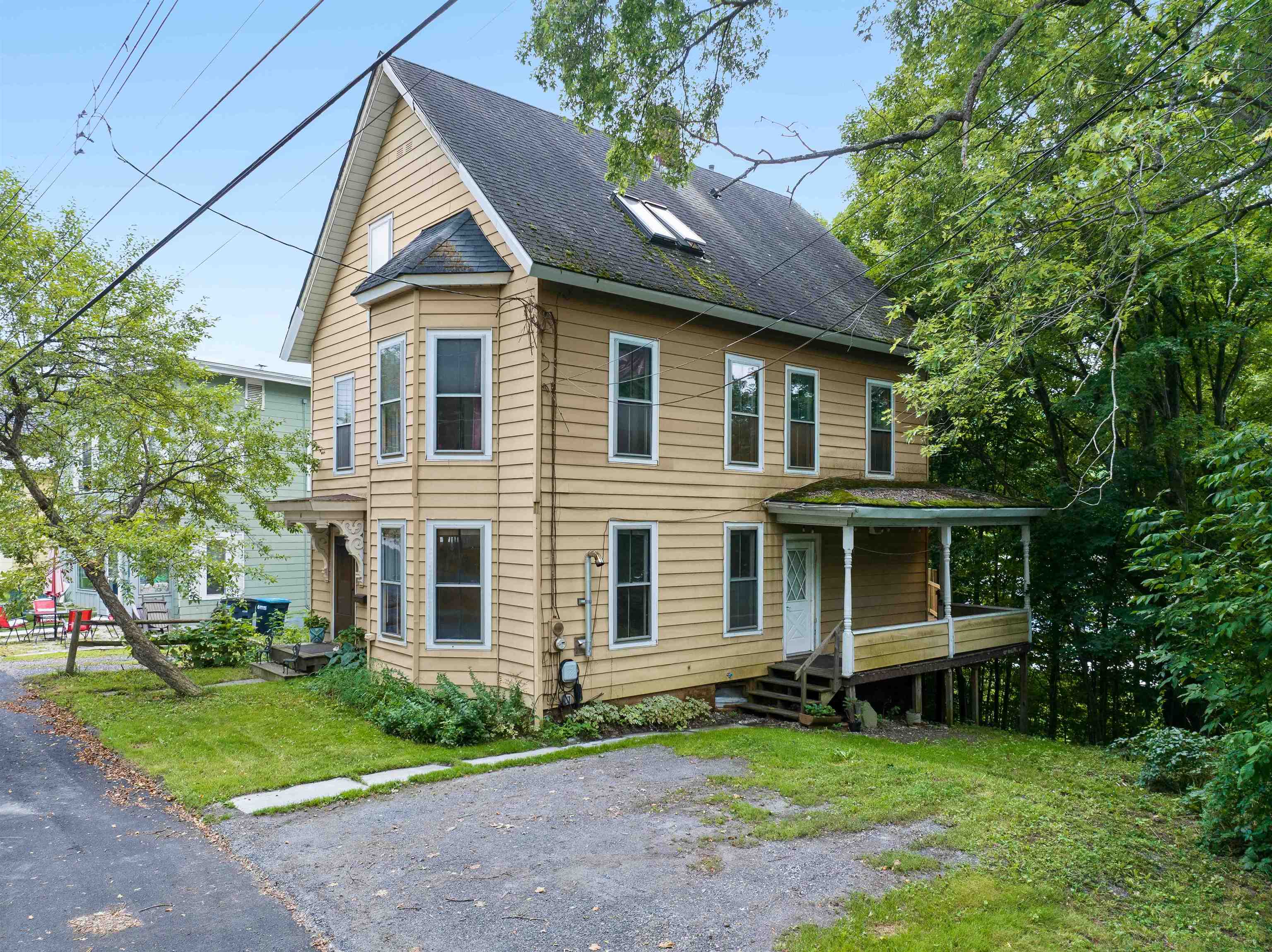 11 Foster Street Property Photo 3