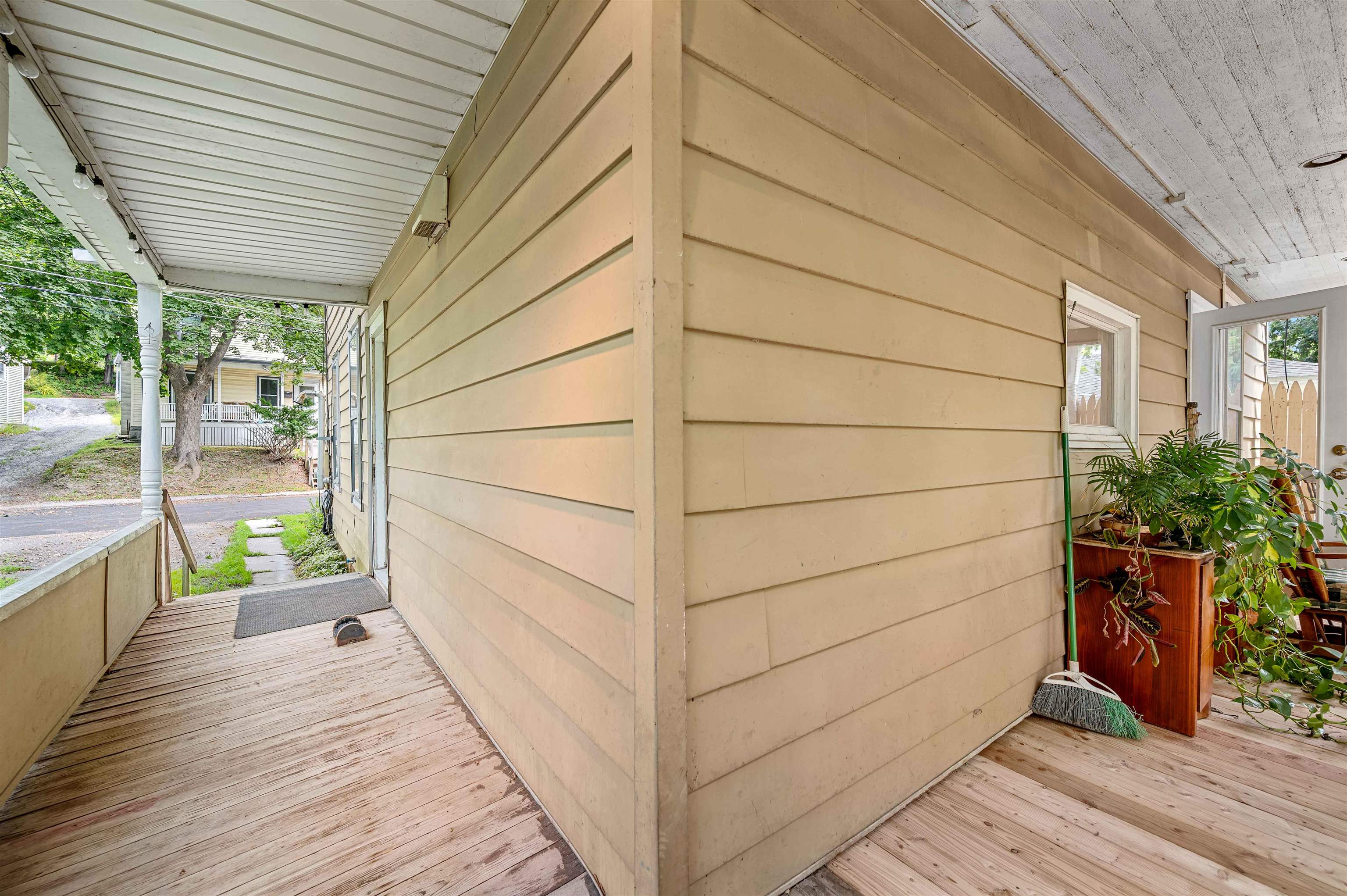 11 Foster Street Property Photo 11