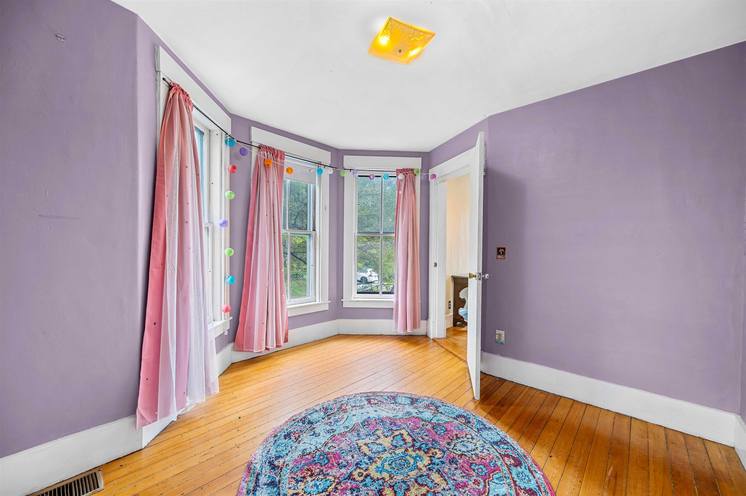 11 Foster Street Property Photo 26