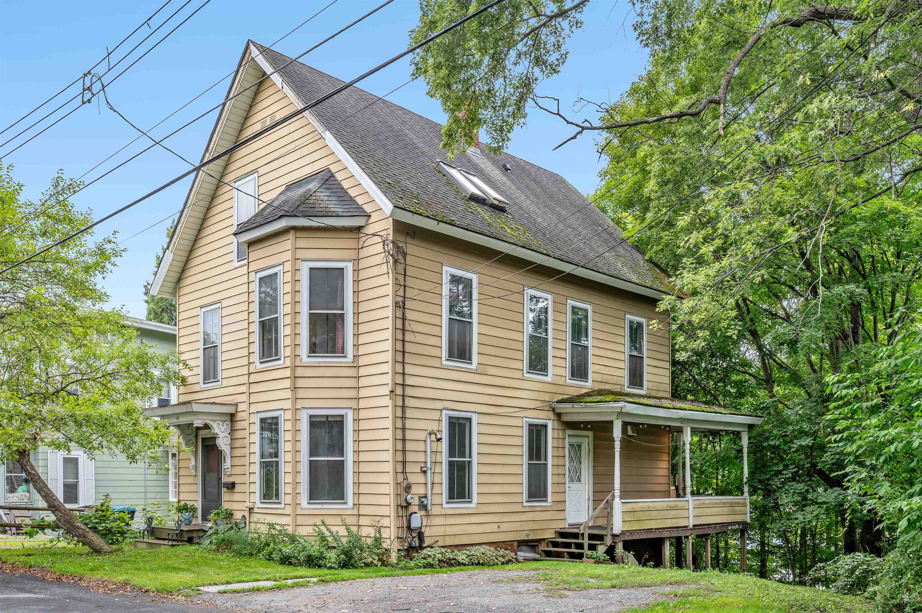 11 Foster Street Property Photo 48