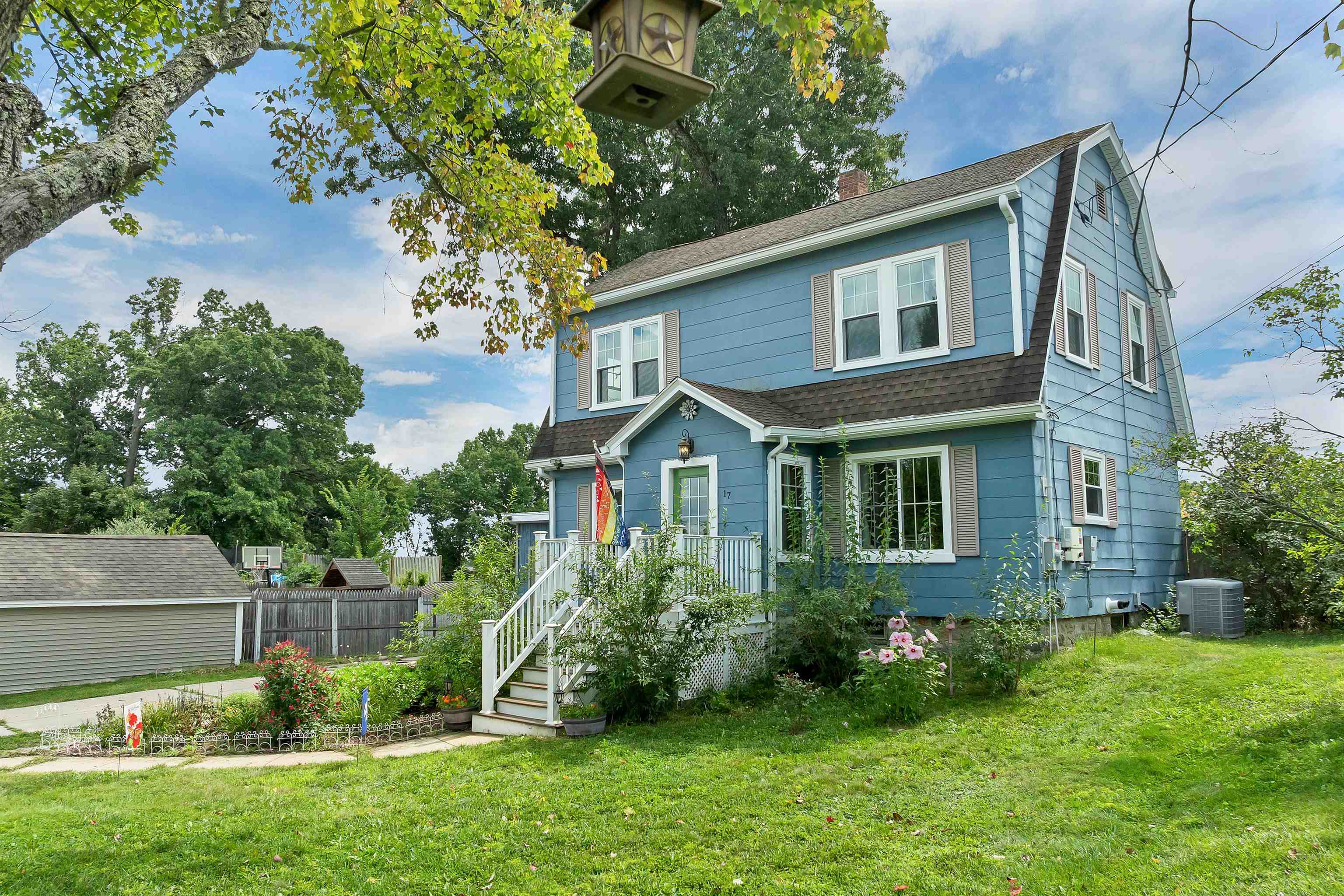 17 Desaulnier Street Property Photo 3