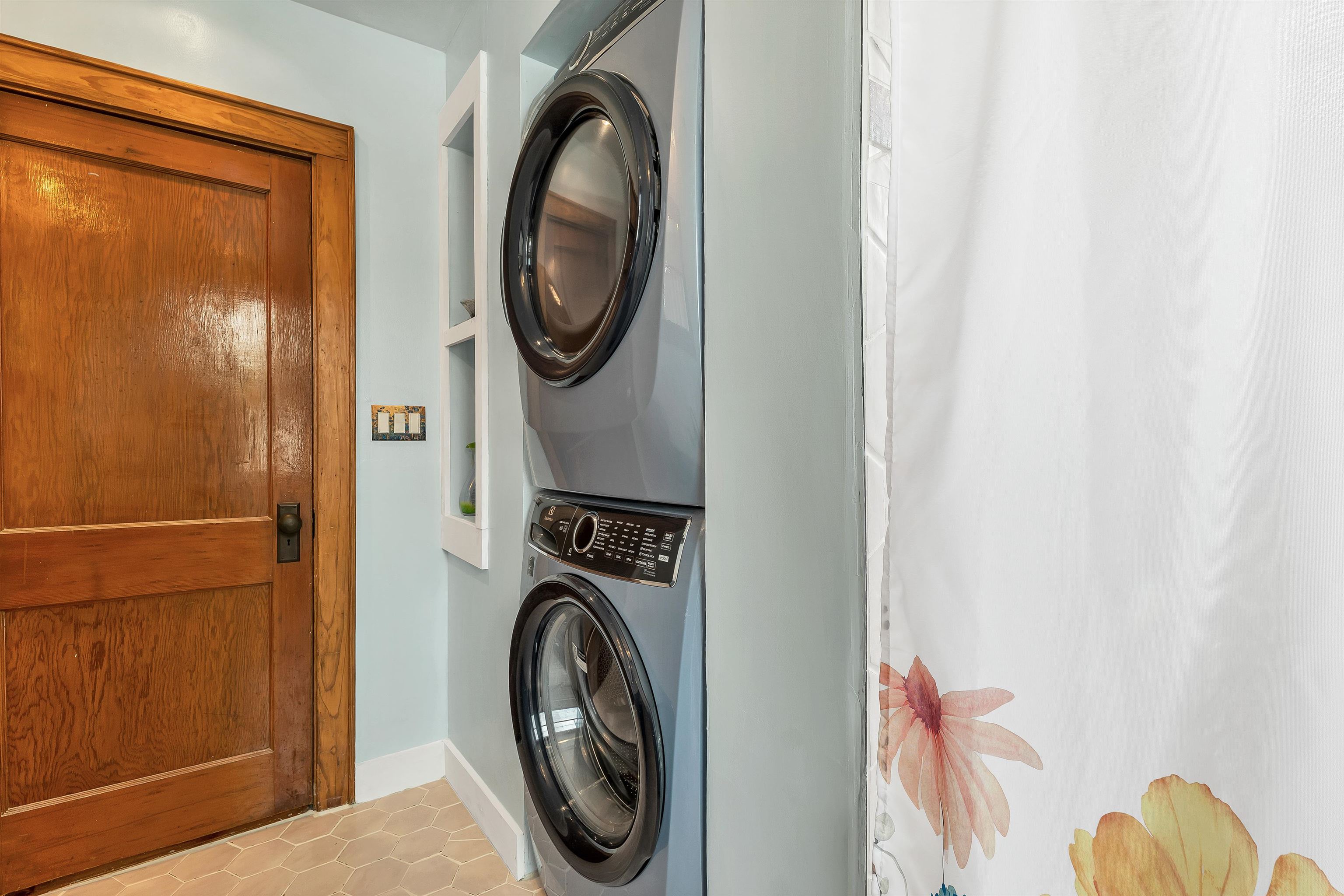 17 Desaulnier Street Property Photo 47