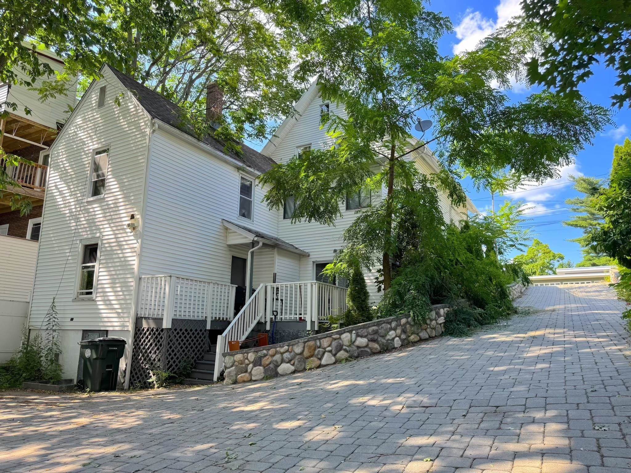 447 Hanover Street Property Photo 2