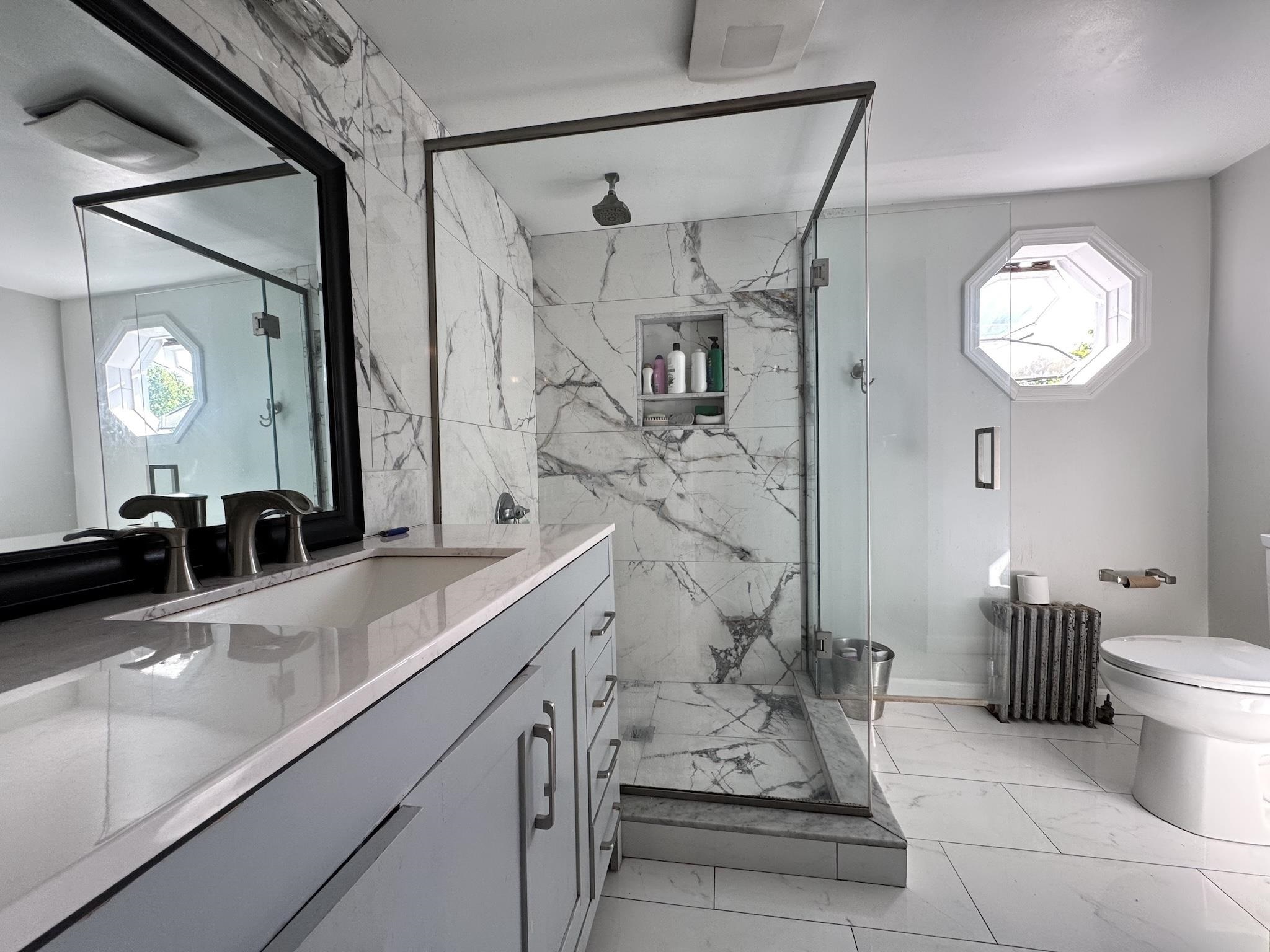 447 Hanover Street Property Photo 8