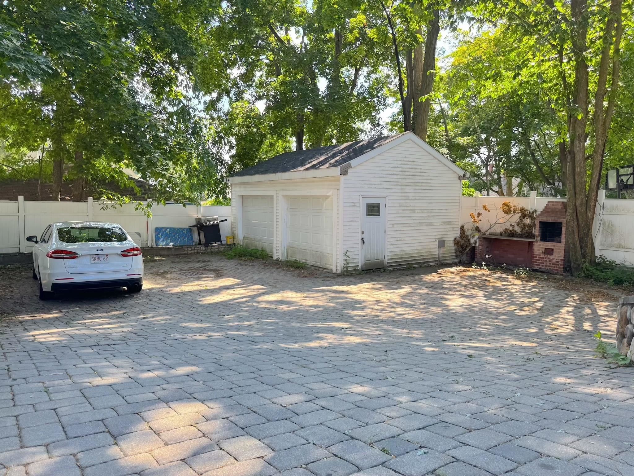 447 Hanover Street Property Photo 29