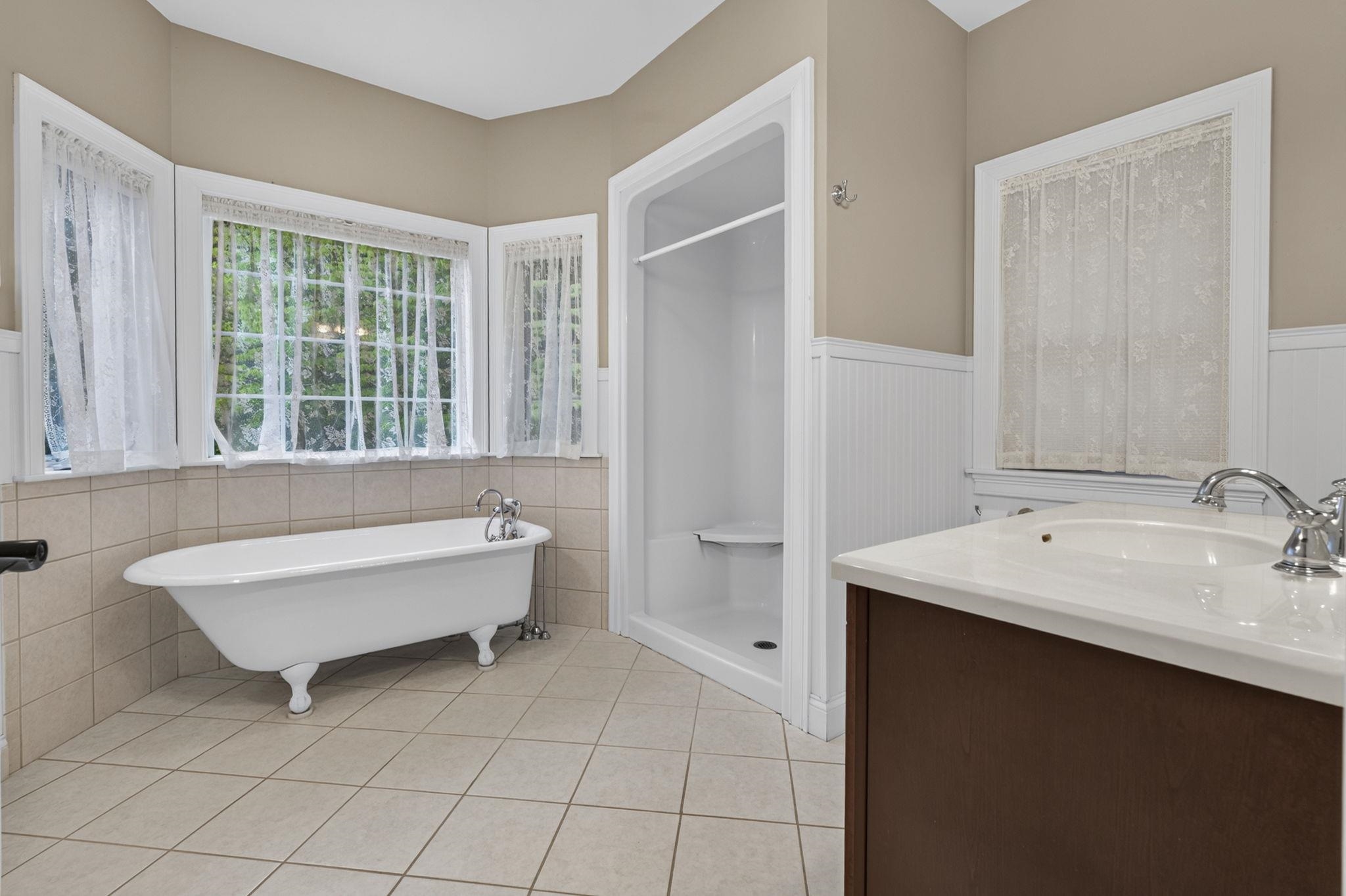 122 Island Pond Road Property Photo 25
