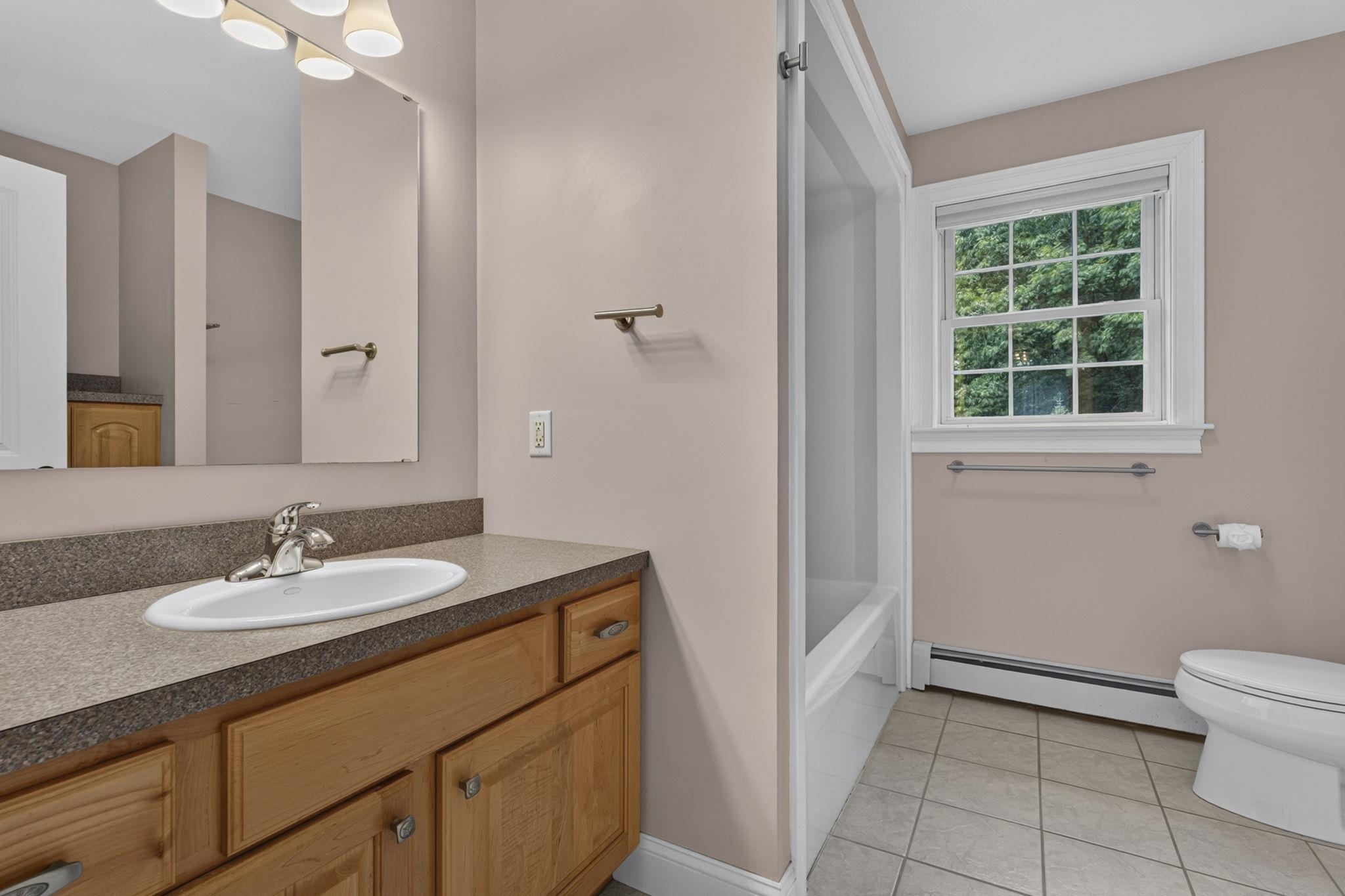 122 Island Pond Road Property Photo 36