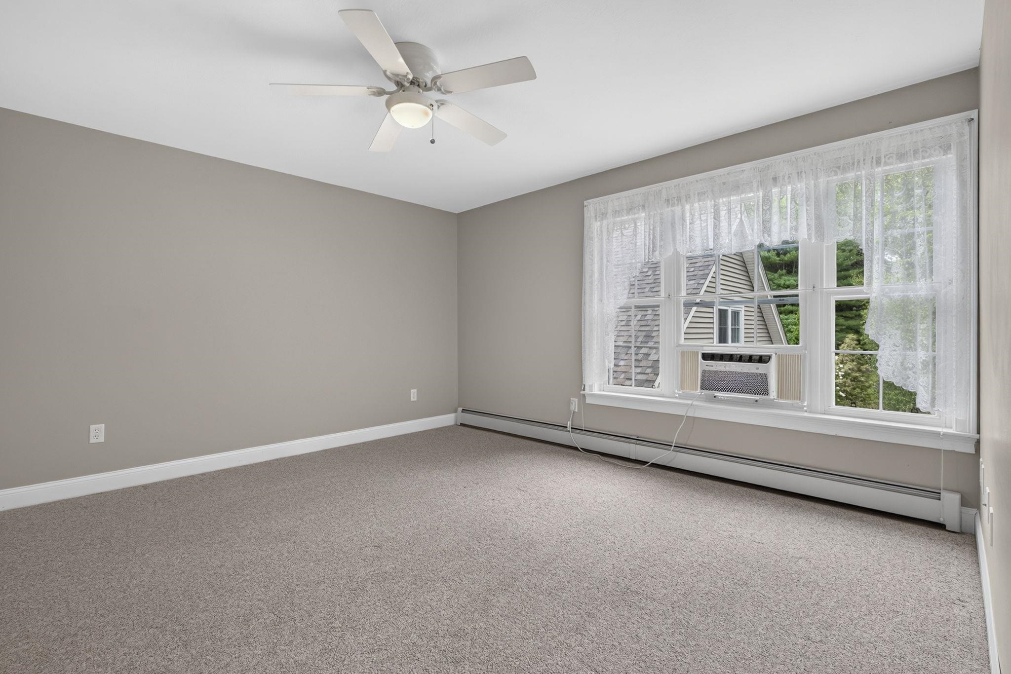 122 Island Pond Road Property Photo 37