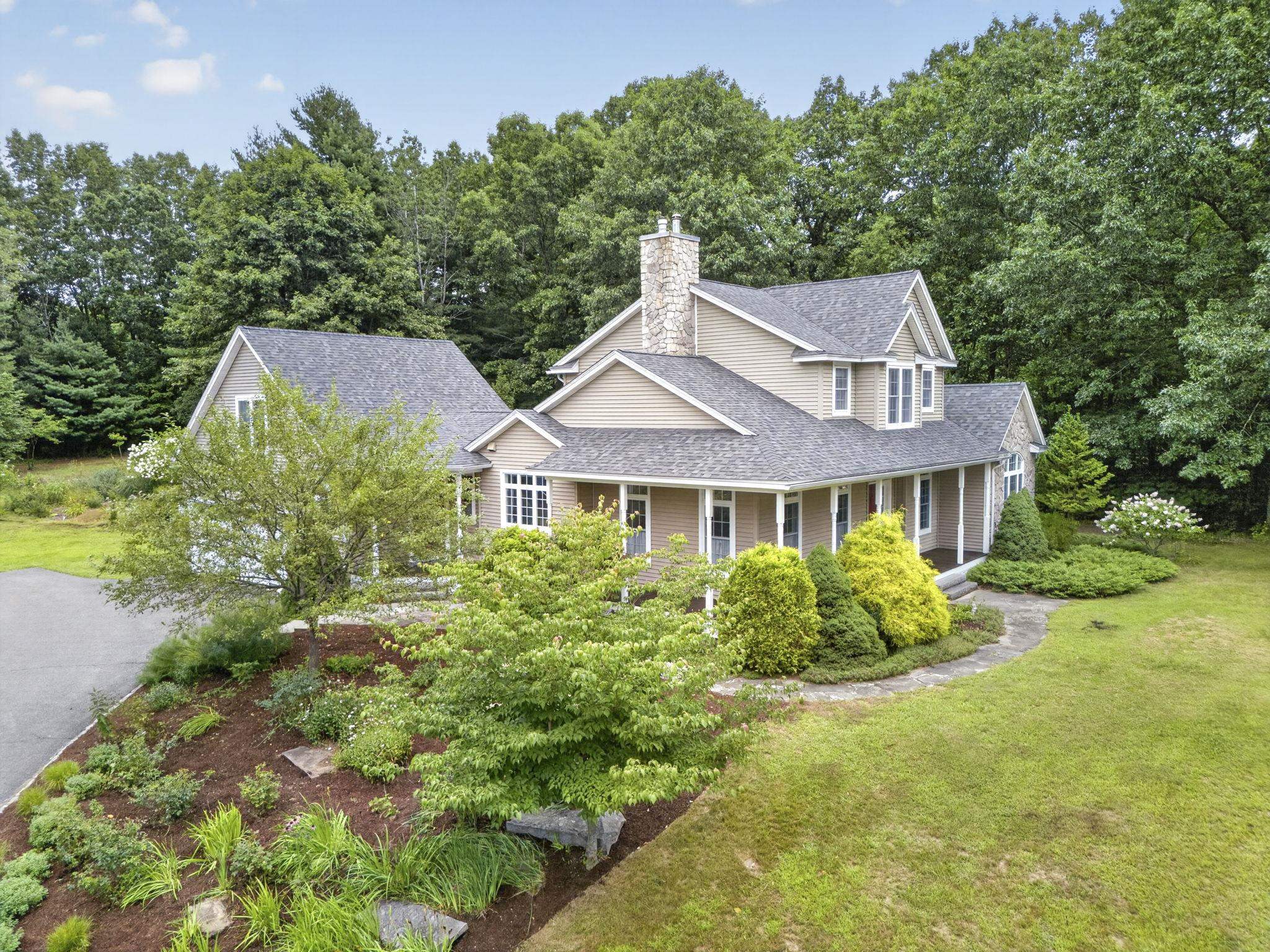 122 Island Pond Road Property Photo 51