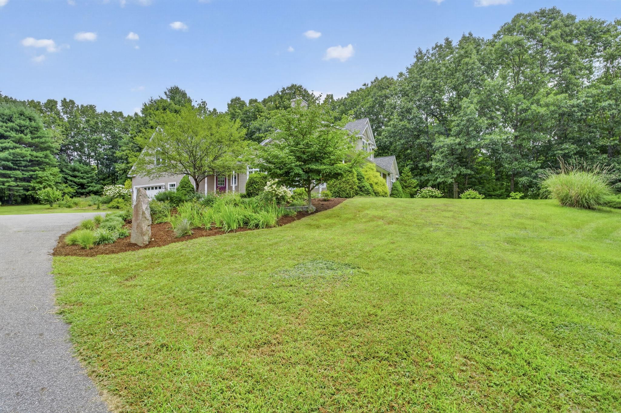 122 Island Pond Road Property Photo 52
