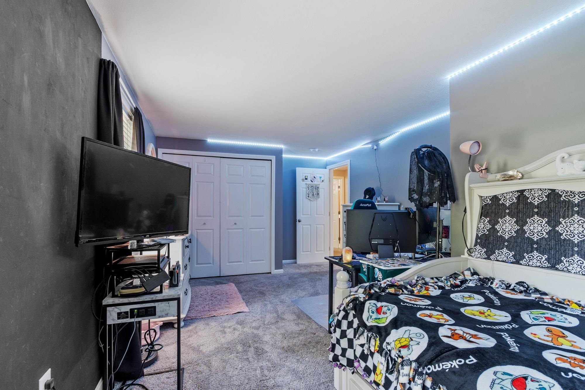 10 Westview Road Property Photo 25
