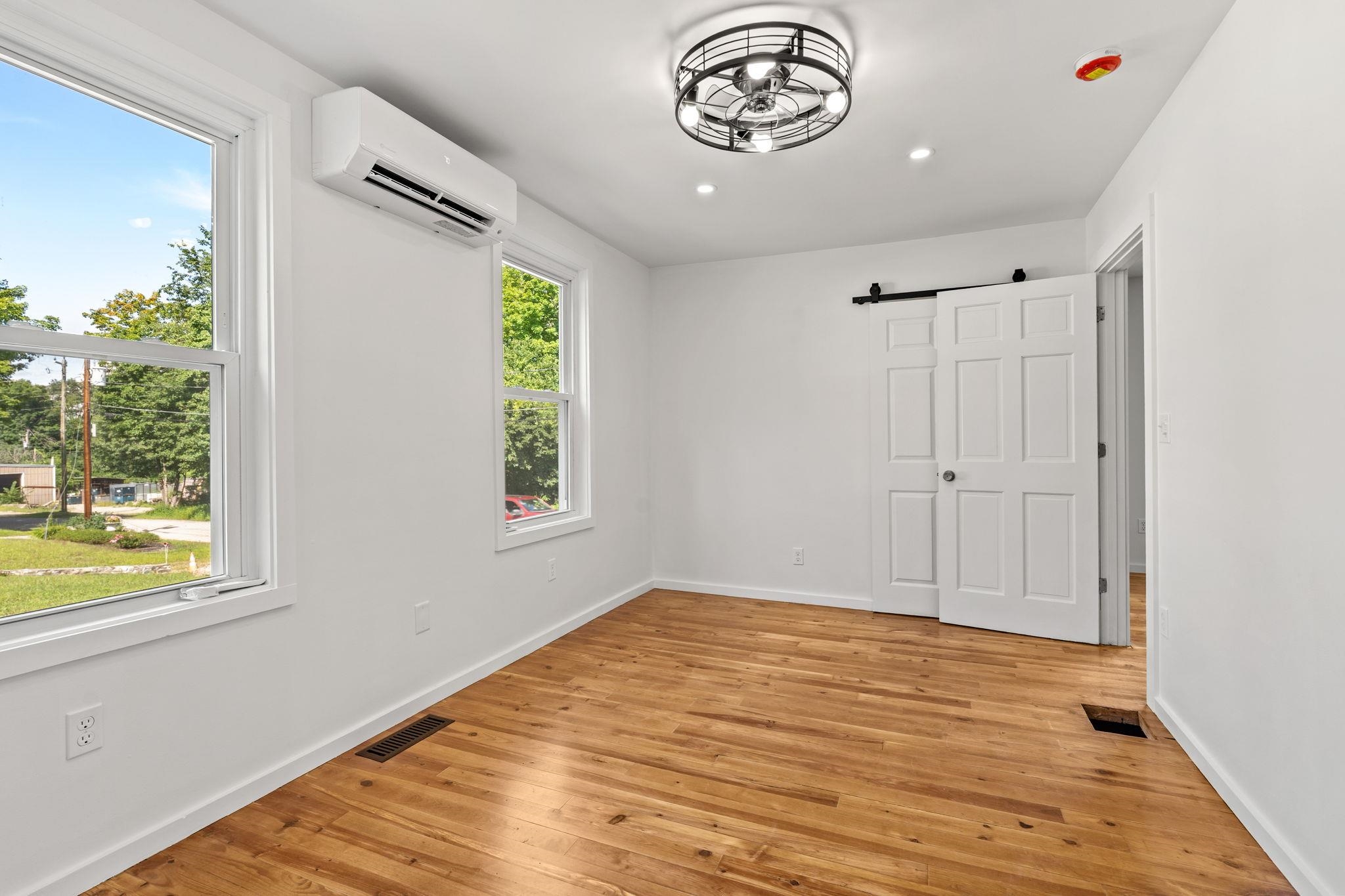 14 River Road Property Photo 13