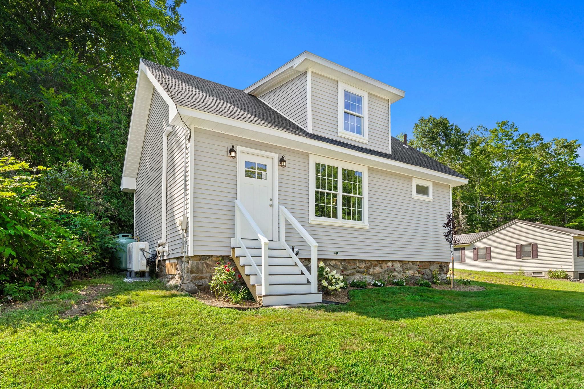 14 River Road Property Photo 24
