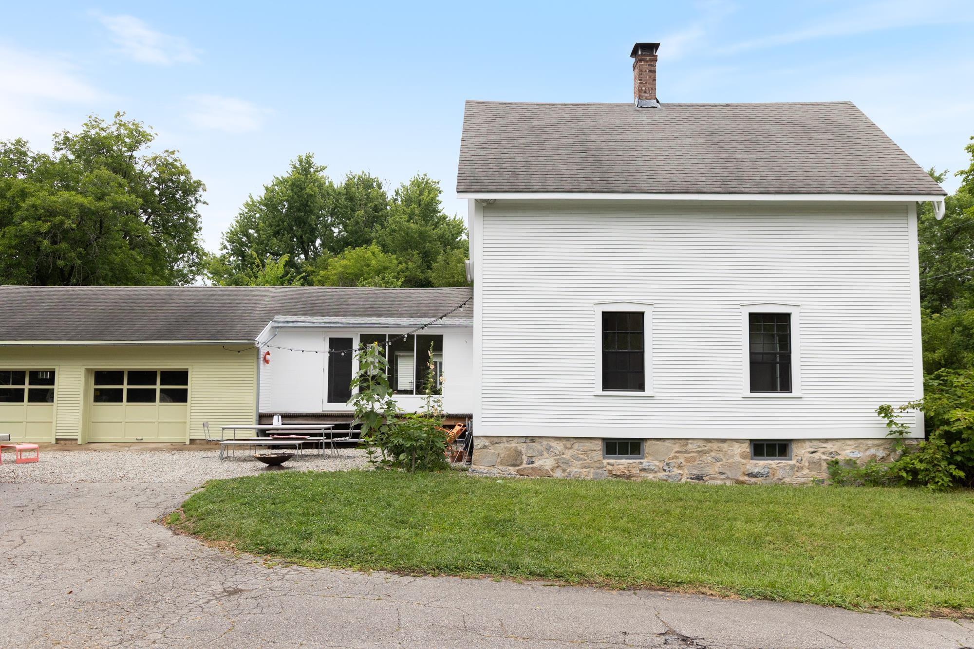 104 South Water Street Property Photo 7
