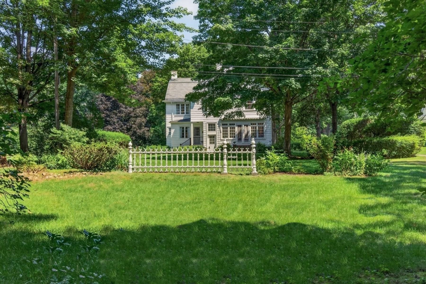 61 Ormsbee Avenue Property Photo 3