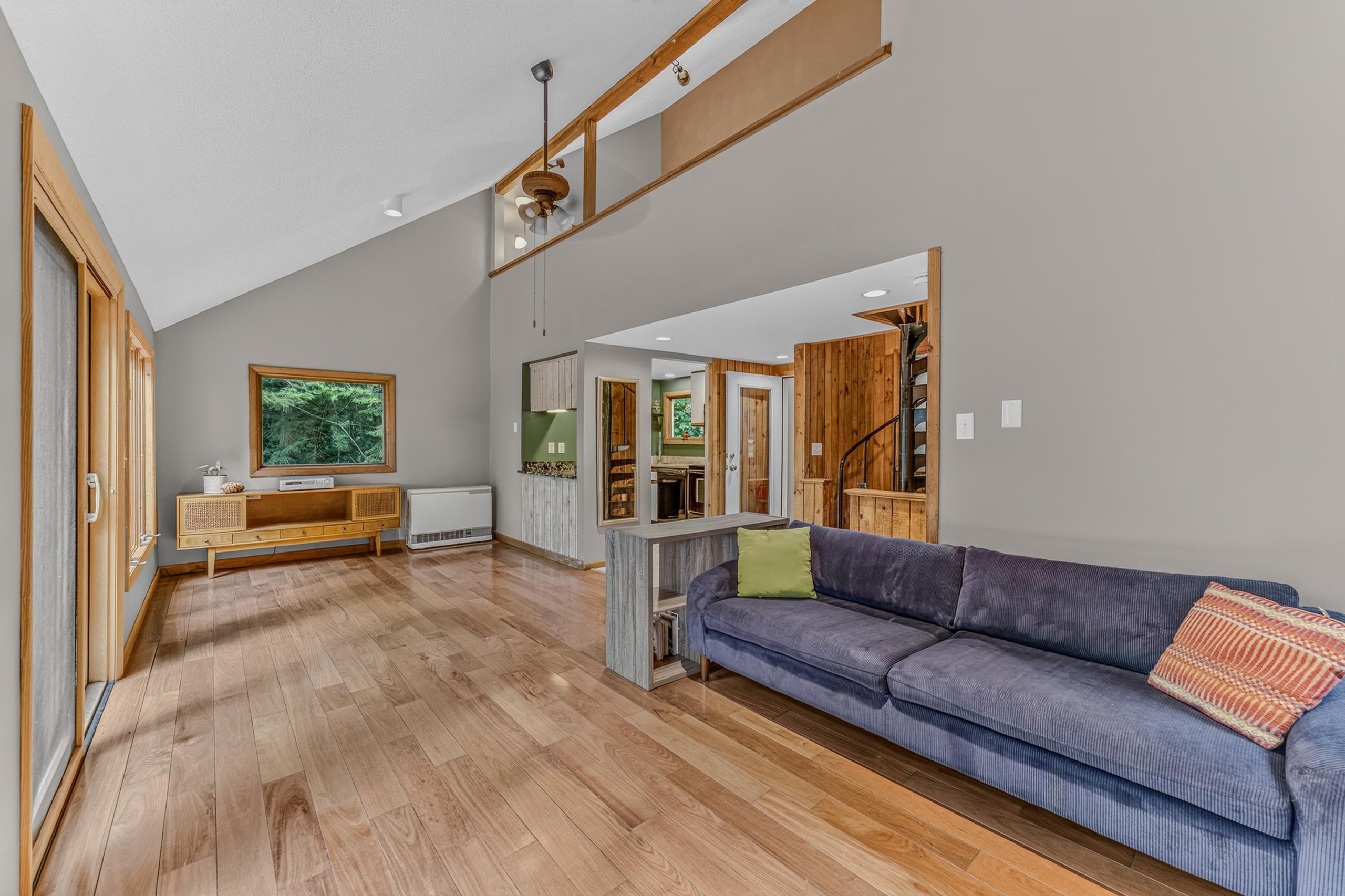 246 Snowood Drive Property Photo 13