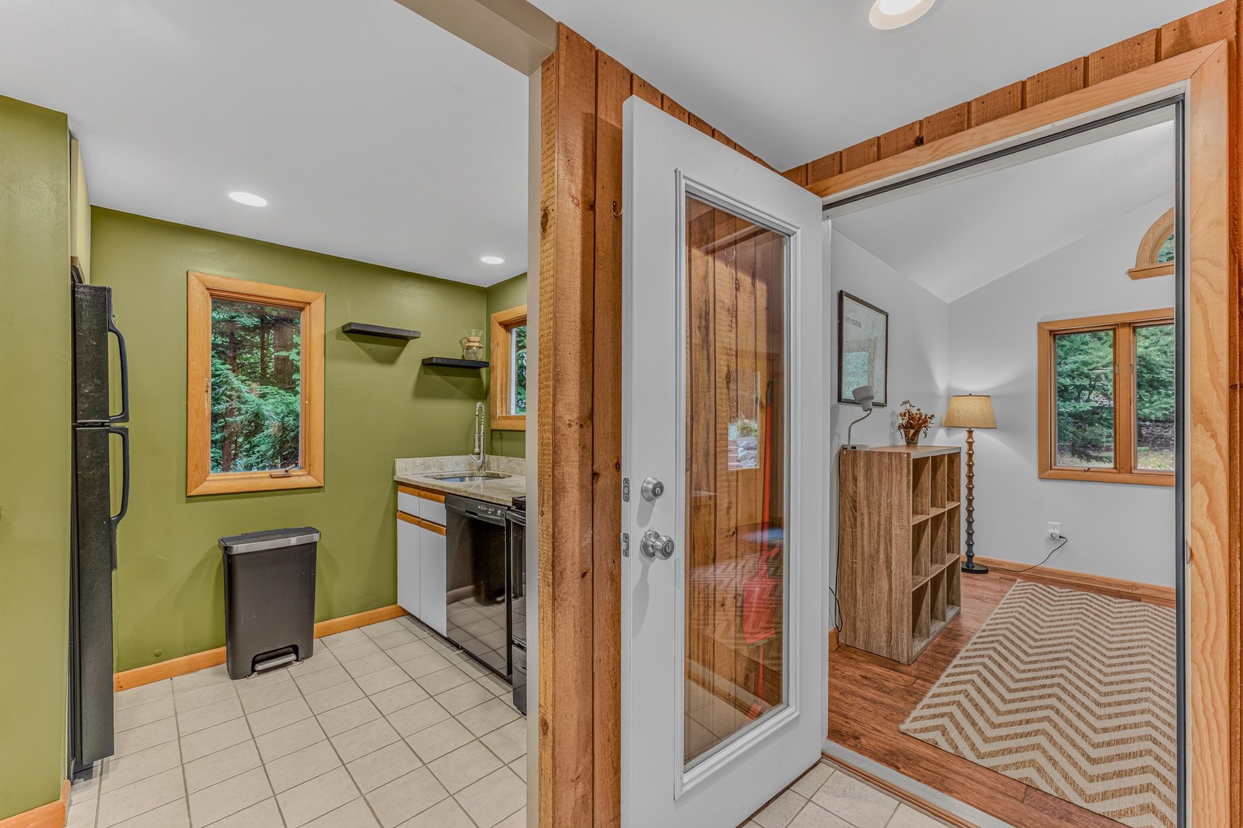 246 Snowood Drive Property Photo 16
