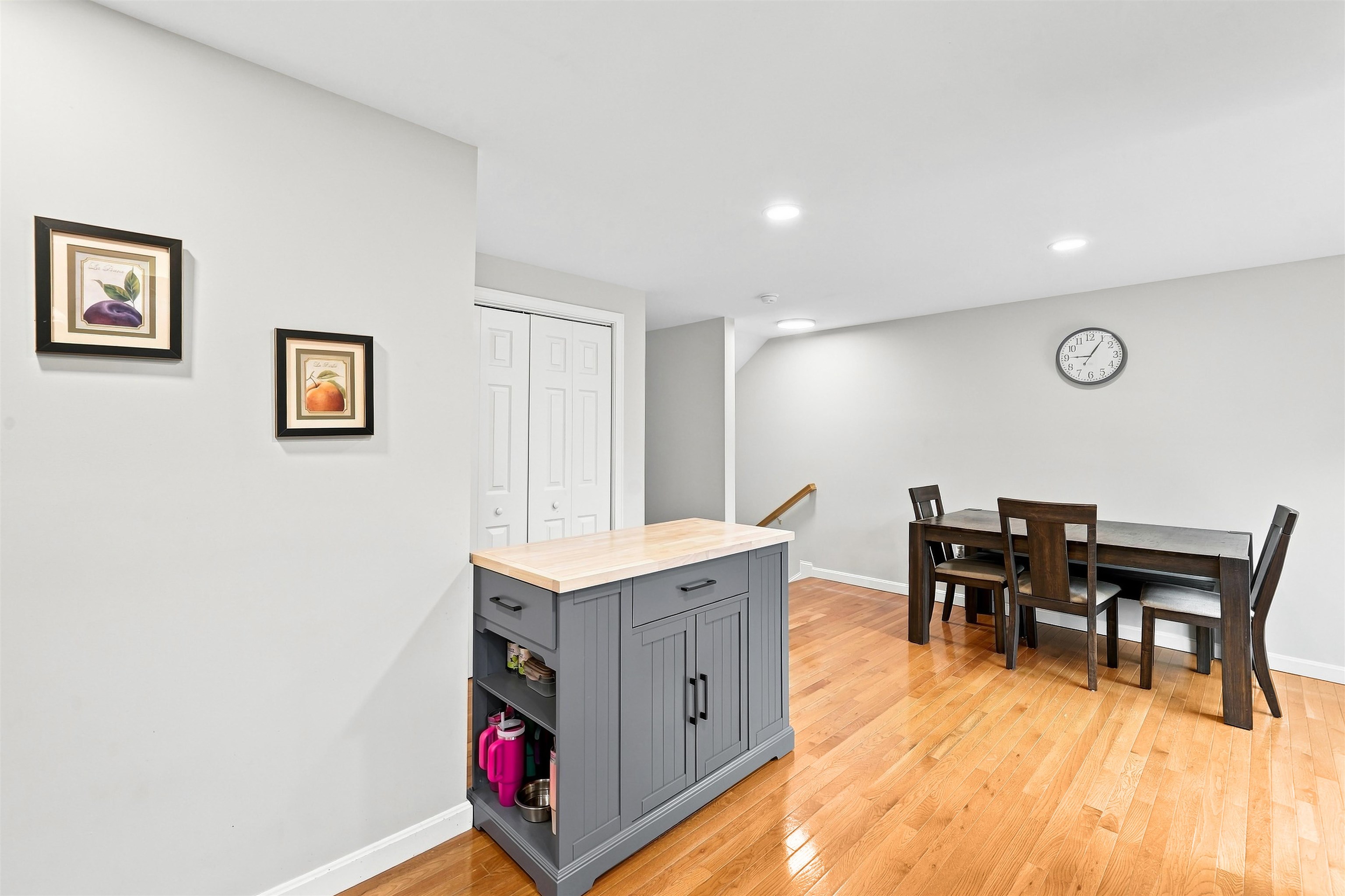 30 Pearson Way Property Photo 8