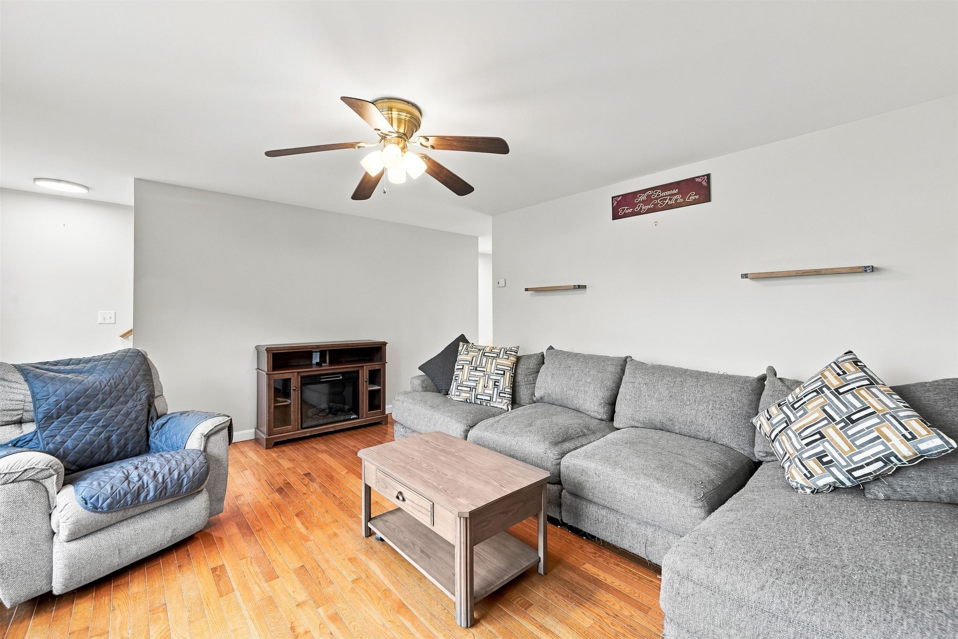30 Pearson Way Property Photo 15