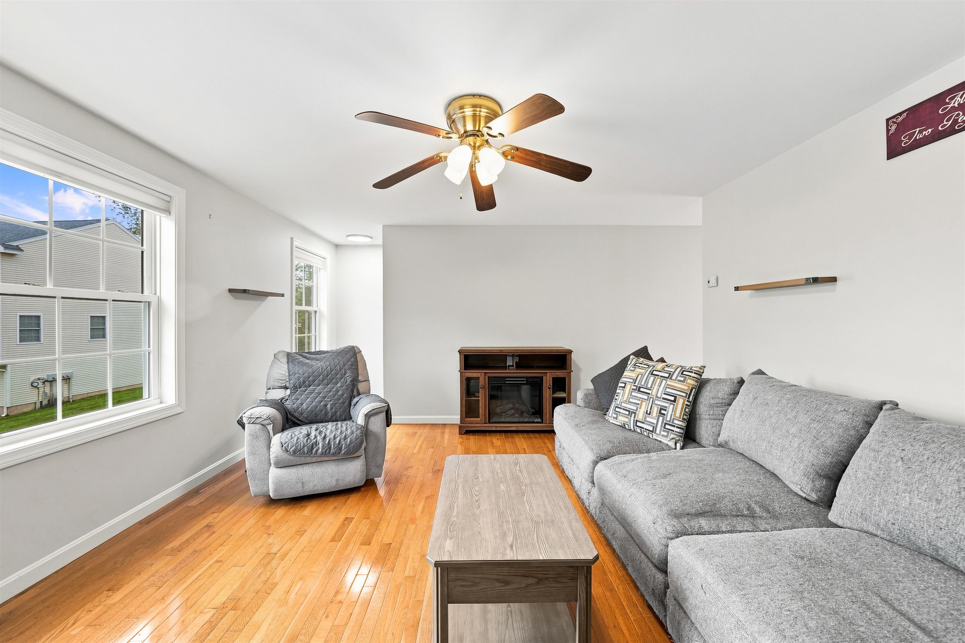 30 Pearson Way Property Photo 16