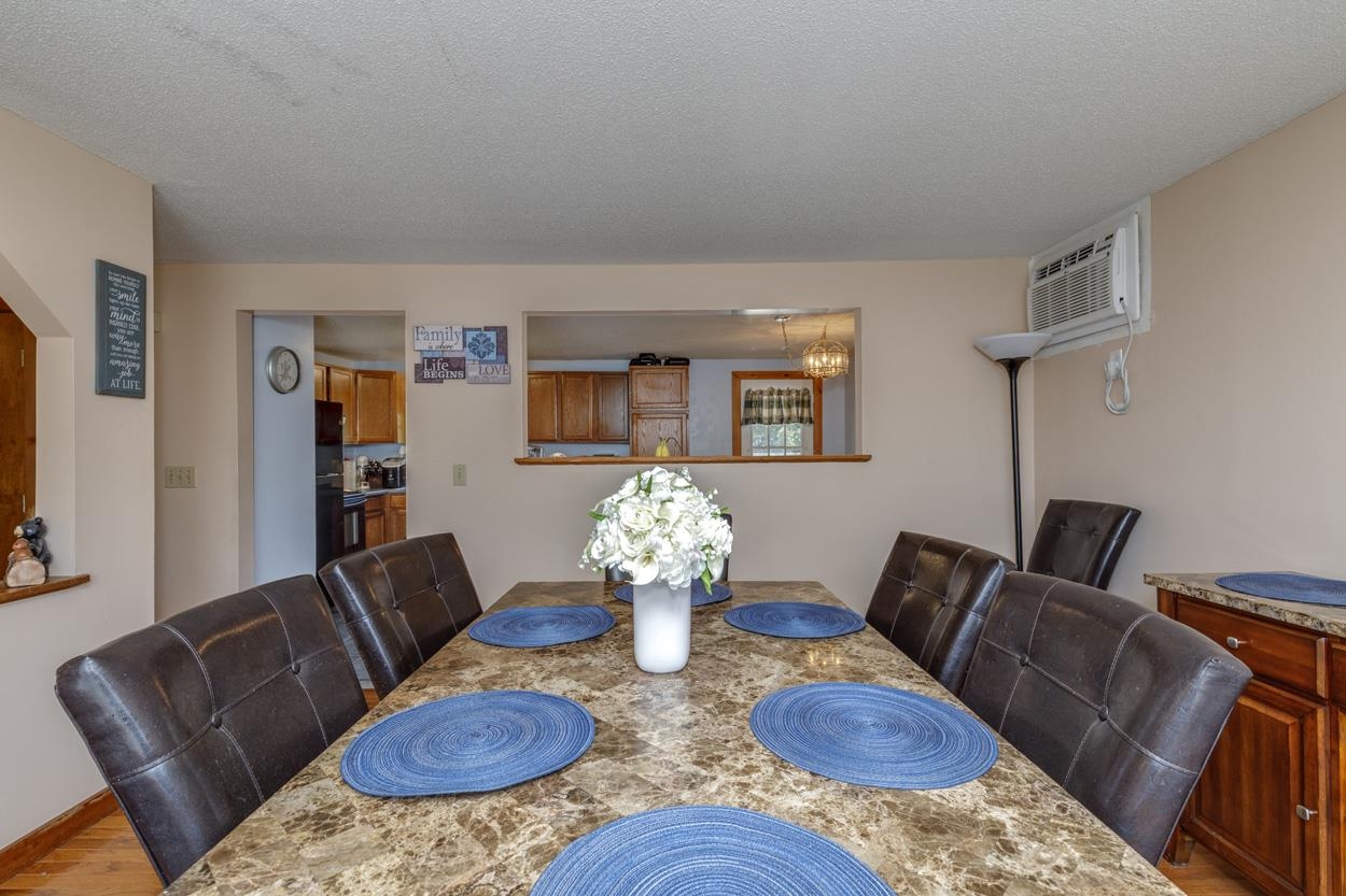 166 Brent Street Property Photo 7