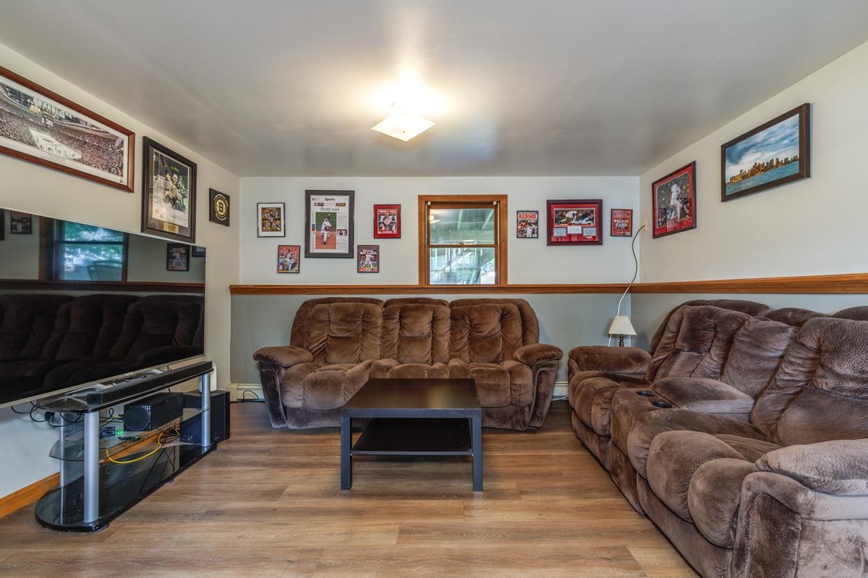 166 Brent Street Property Photo 25
