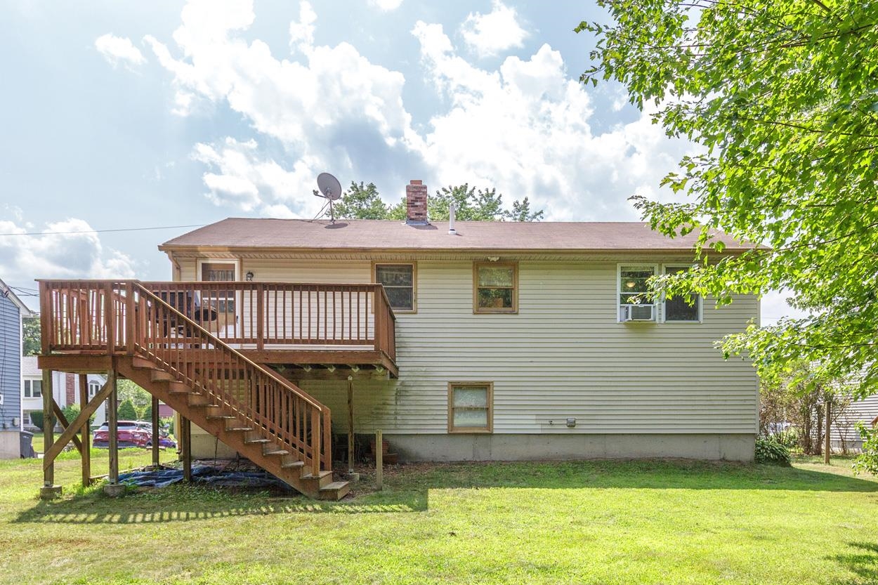 166 Brent Street Property Photo 33