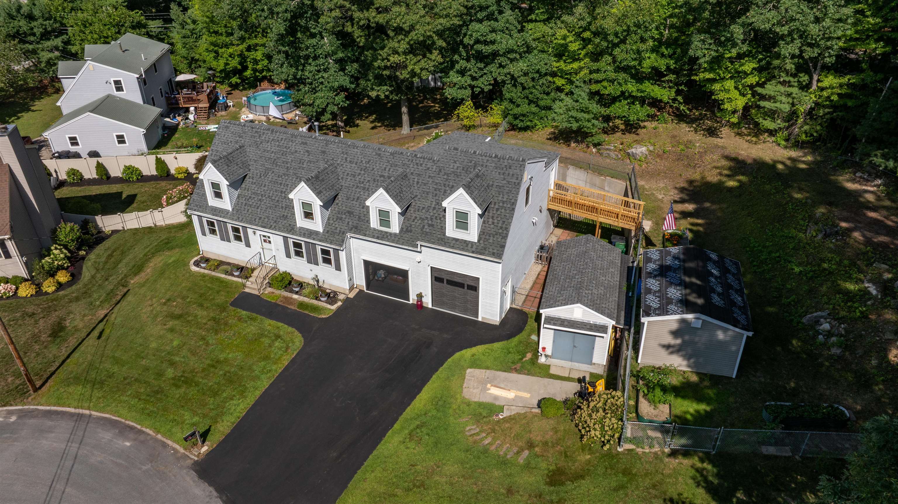 20 Cobble Hill Road Property Photo 2