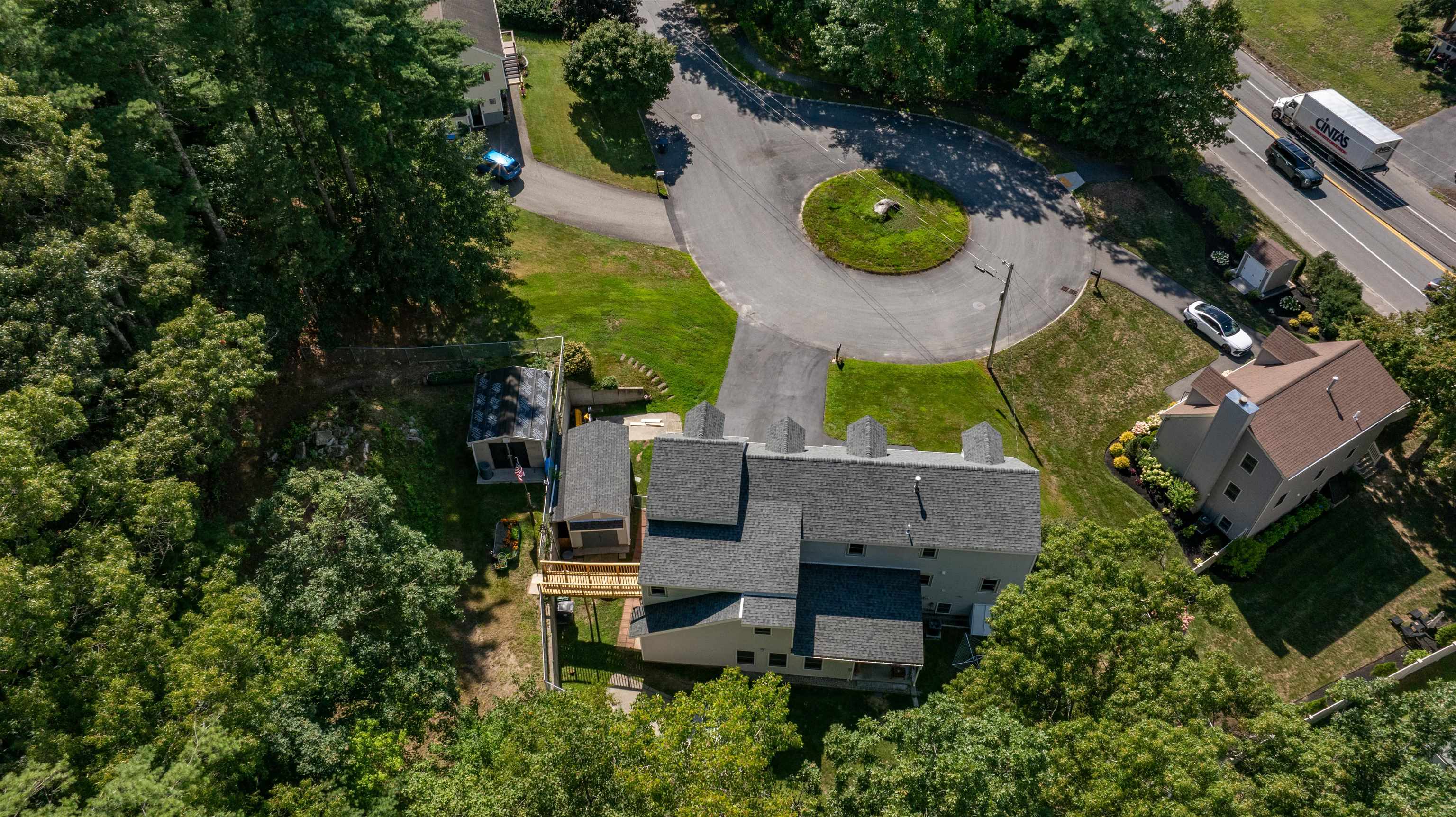 20 Cobble Hill Road Property Photo 4