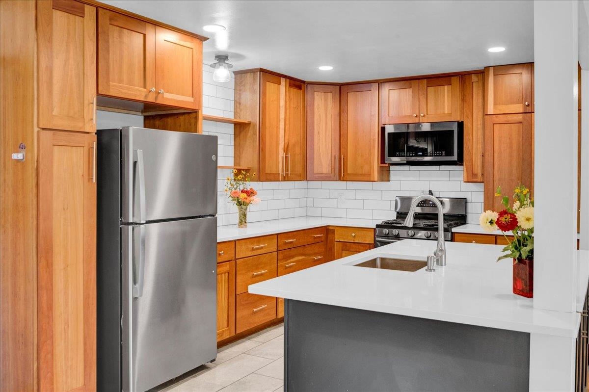 9 Griswold Street Property Photo 5