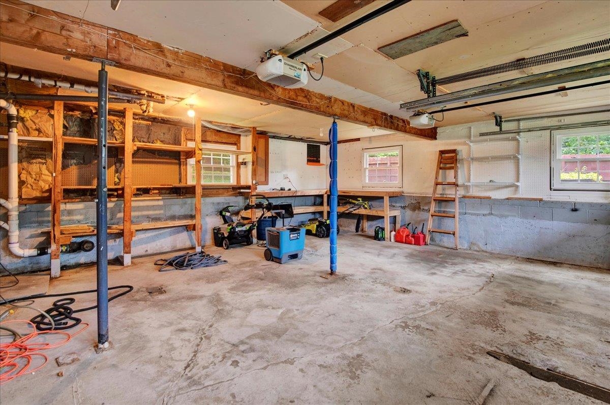 9 Griswold Street Property Photo 27